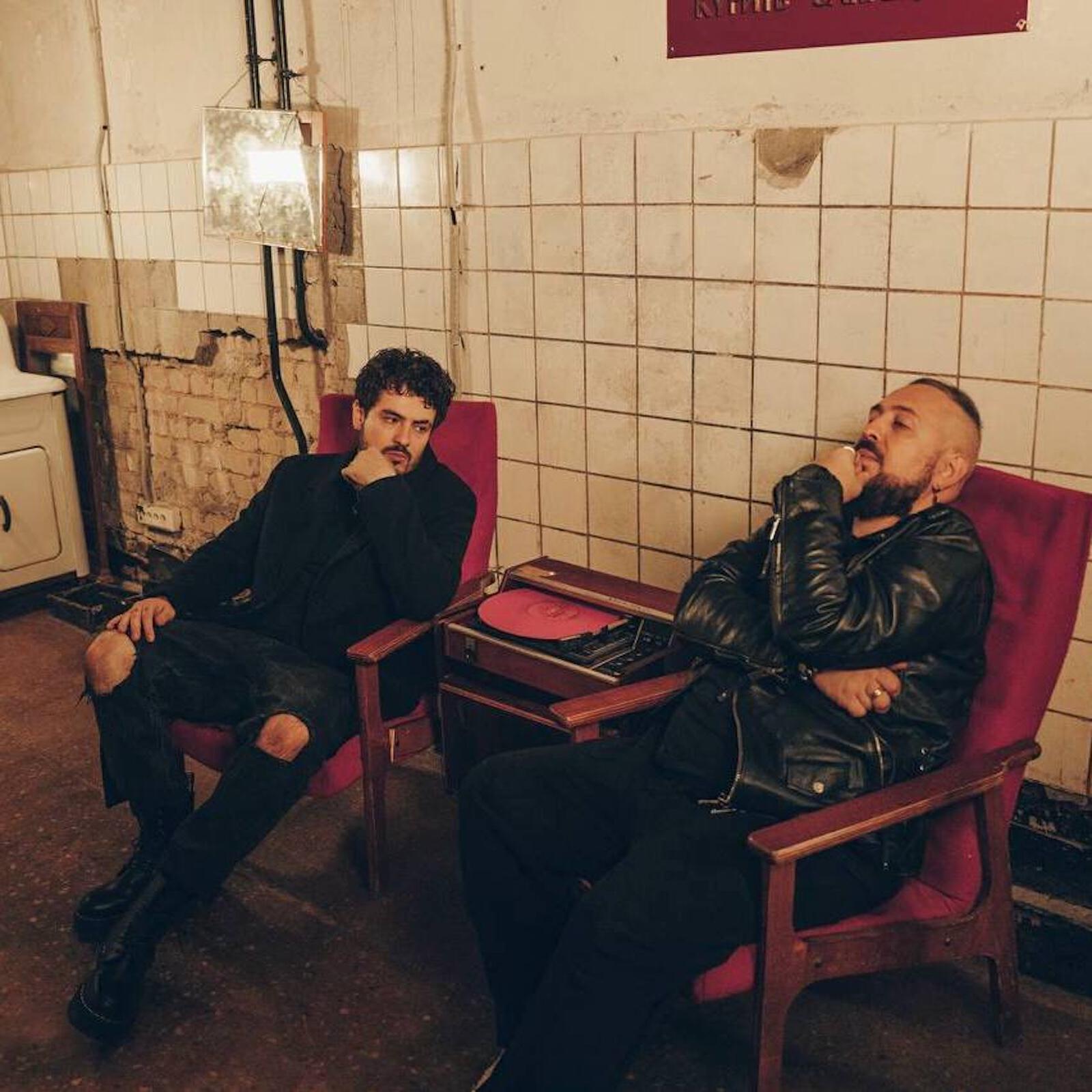 Релиз Где тонко