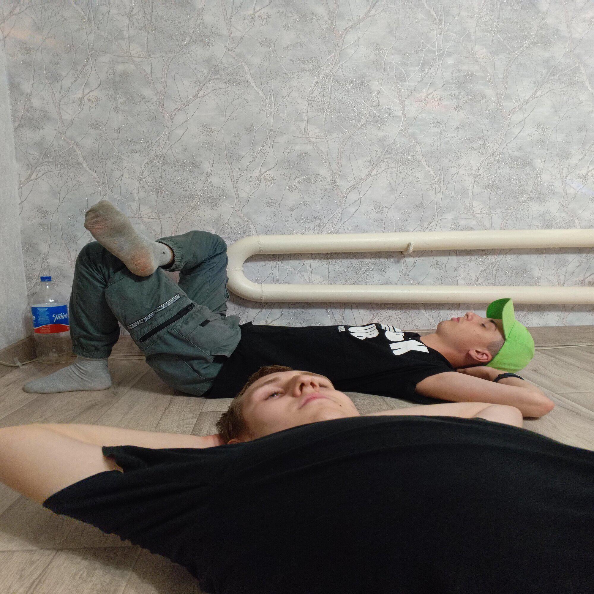 Релиз Солнце слепит глаза