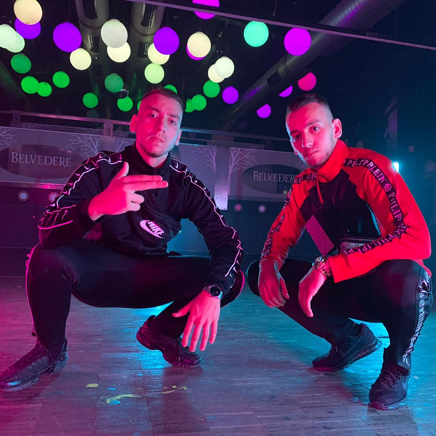 Релиз Ta mala ljubi me