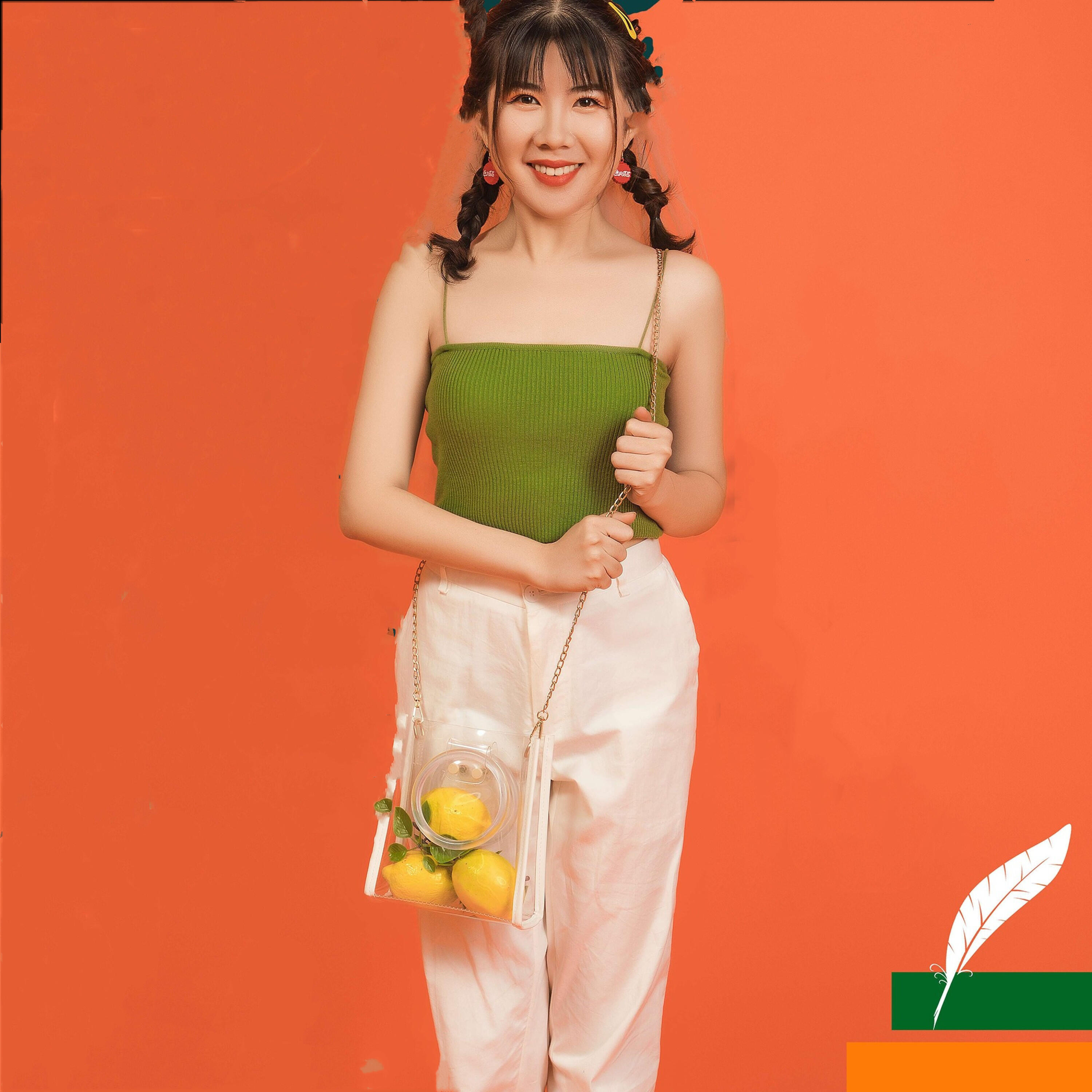 Трек 月亮不睡我不睡