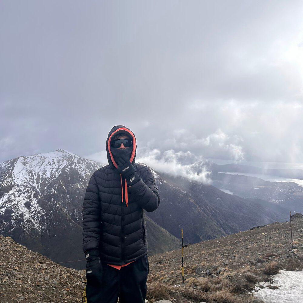 Релиз En las Montañas