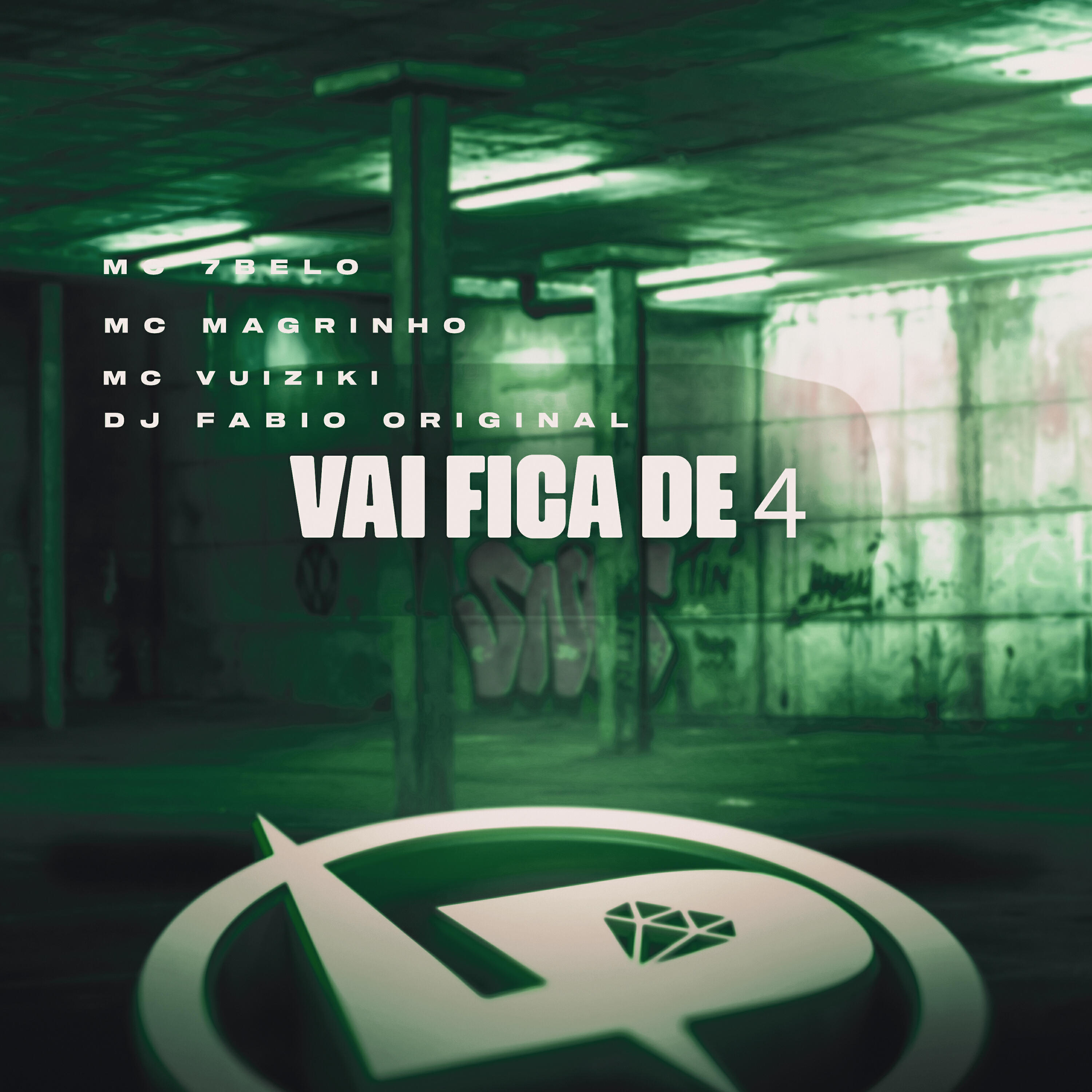 Скачать песню Mc Magrinho, MC Vuiziki, DJ Fabio Original, Mc 7 Belo - Vai Fica de 4 бесплатно в MP3 для Android и iOS