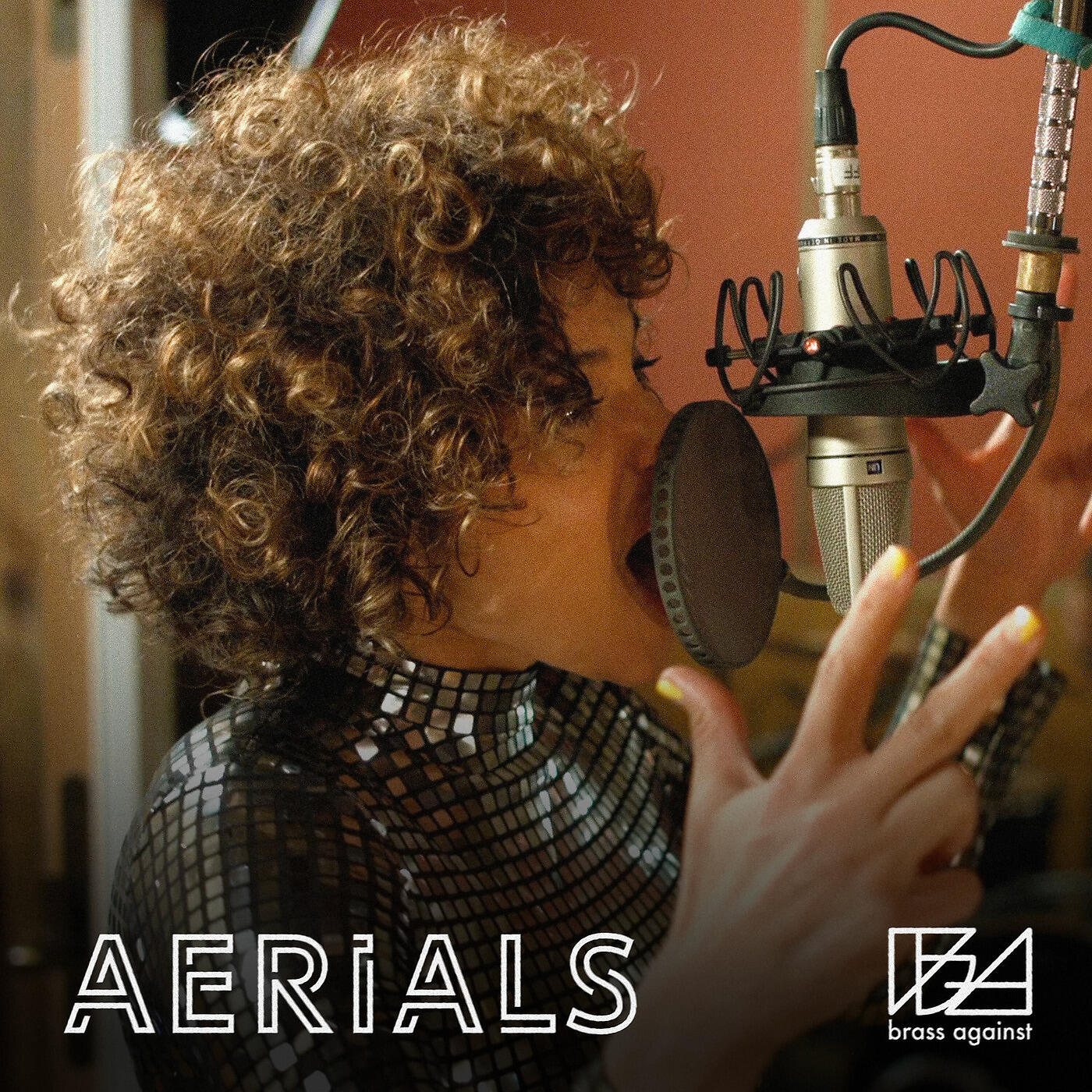 Релиз Aerials