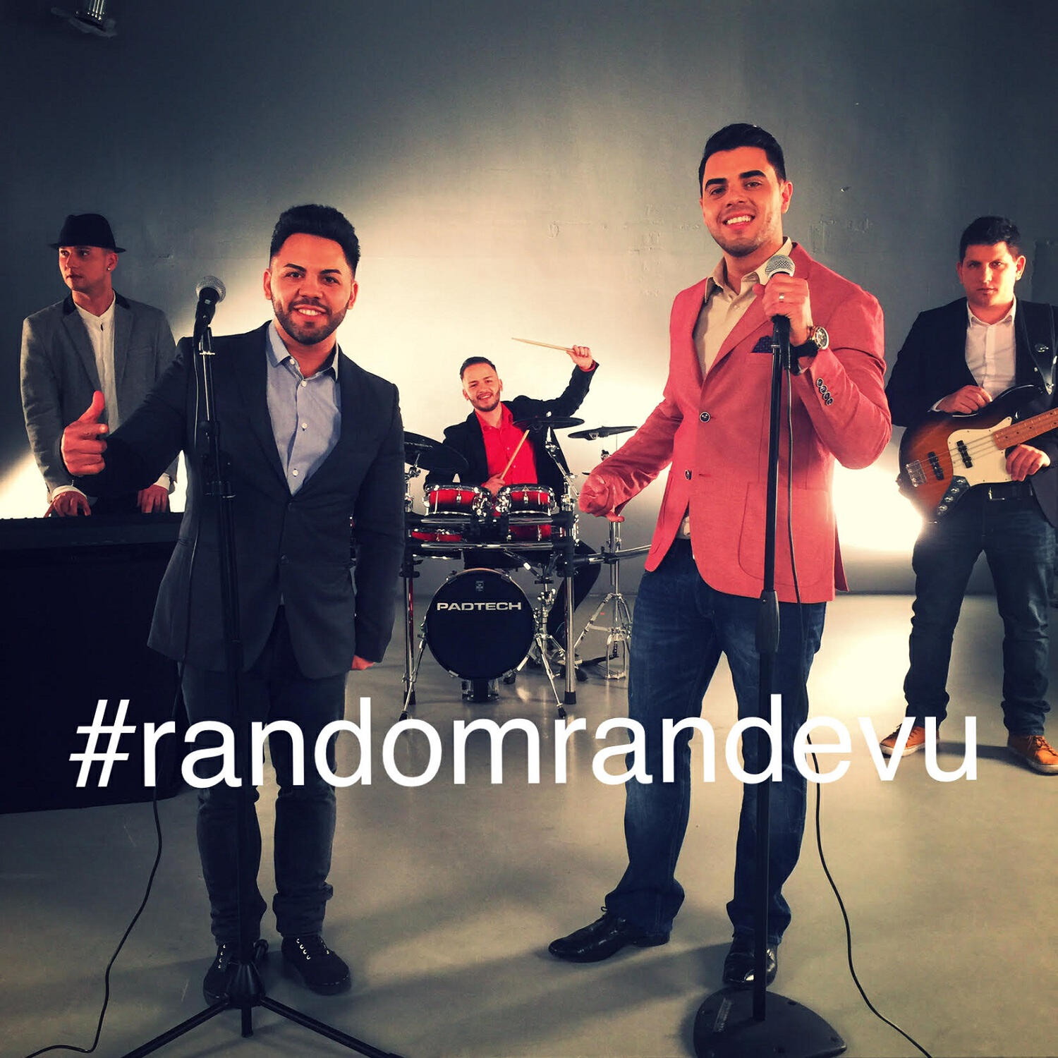 Скачать песню Young G, Igni - #randomrandevu бесплатно в MP3 для Android и iOS