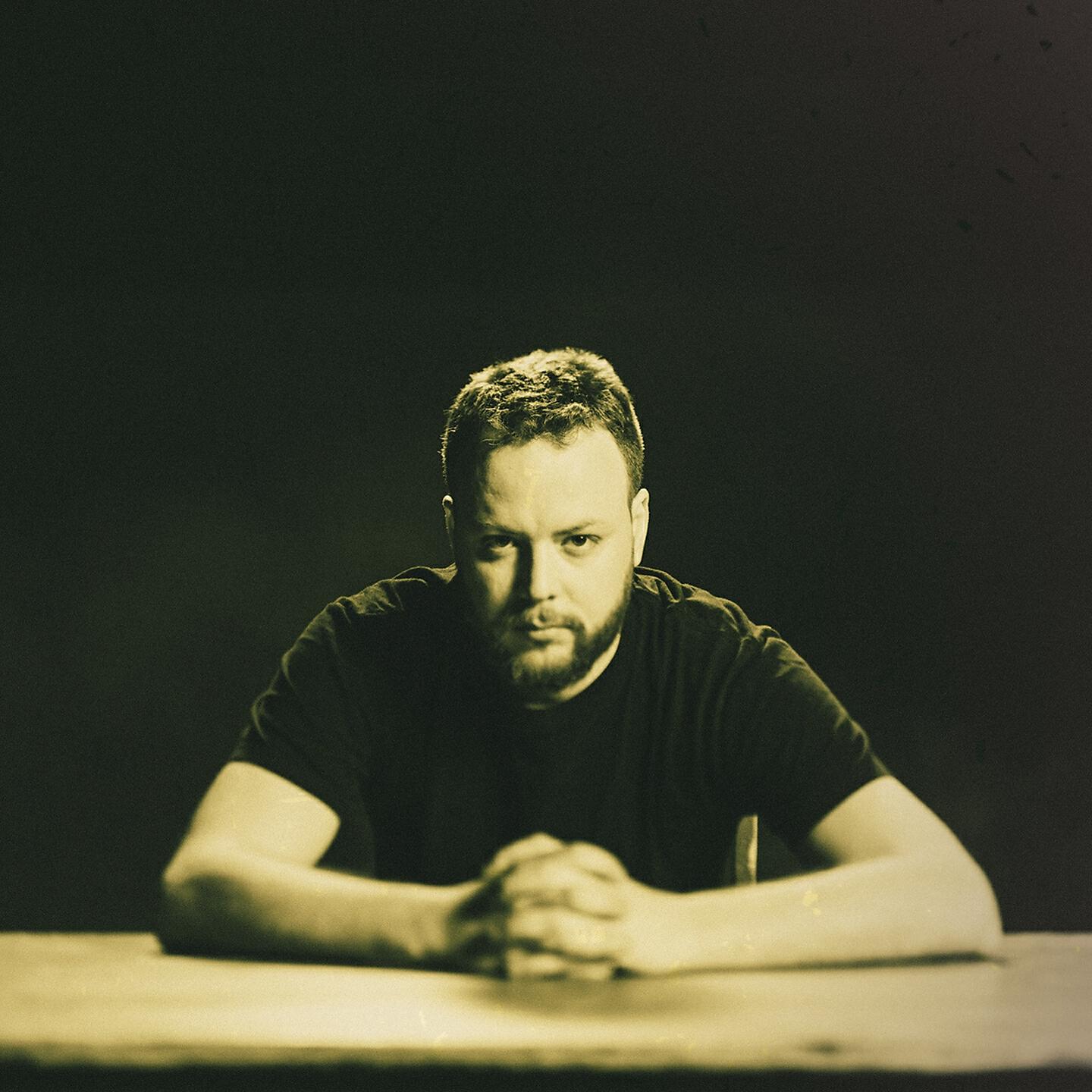 Релиз Robert Motivé