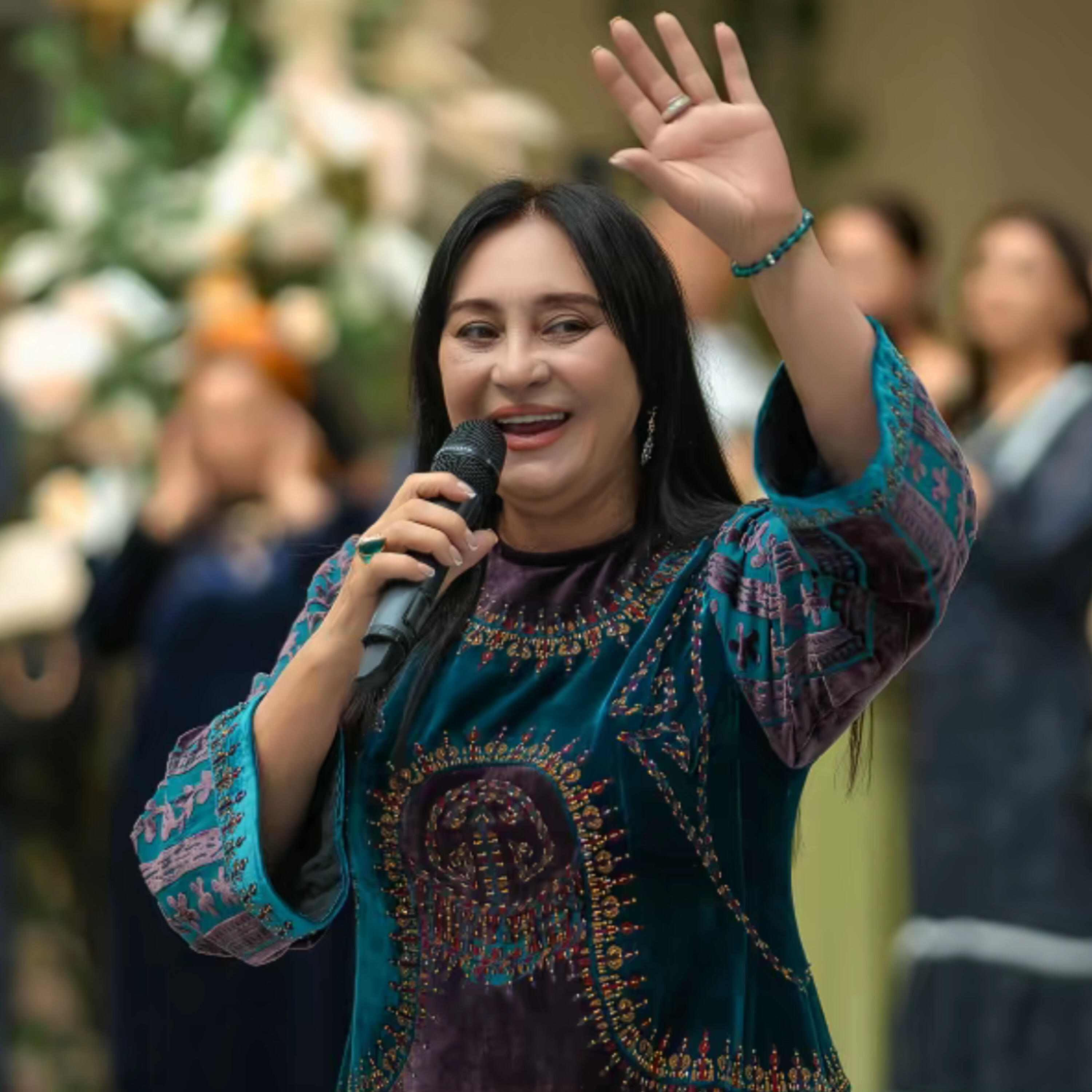 Näme sen - Leyla Shadurdyyewa – слушать песню онлайн бесплатно на