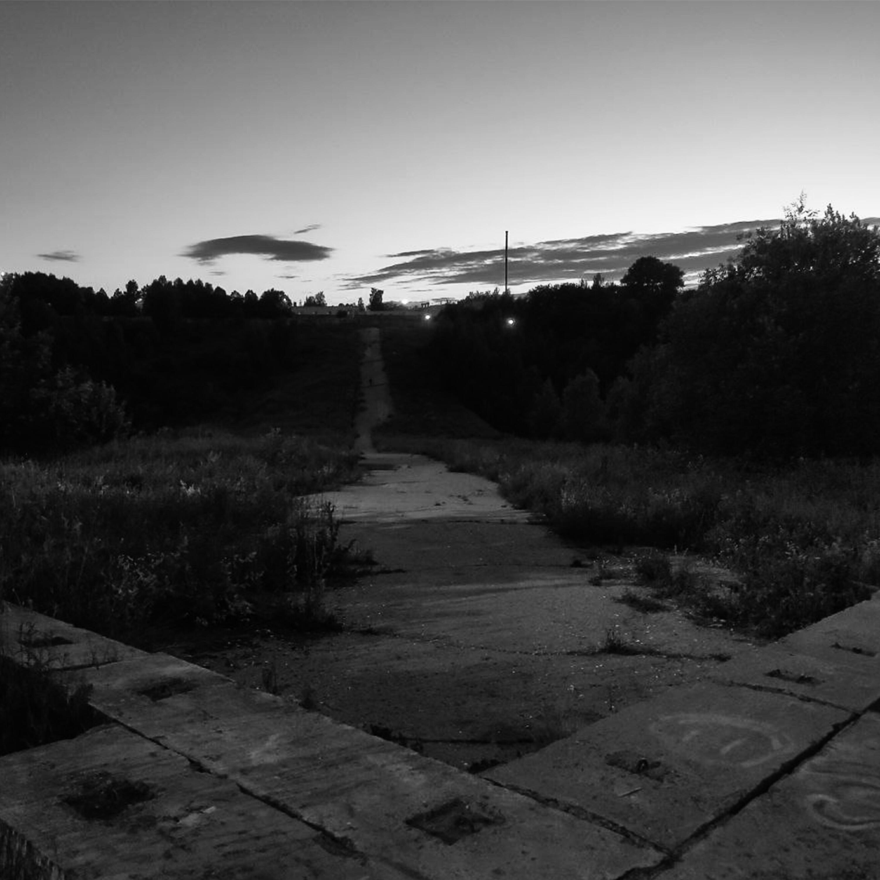 Релиз Alone