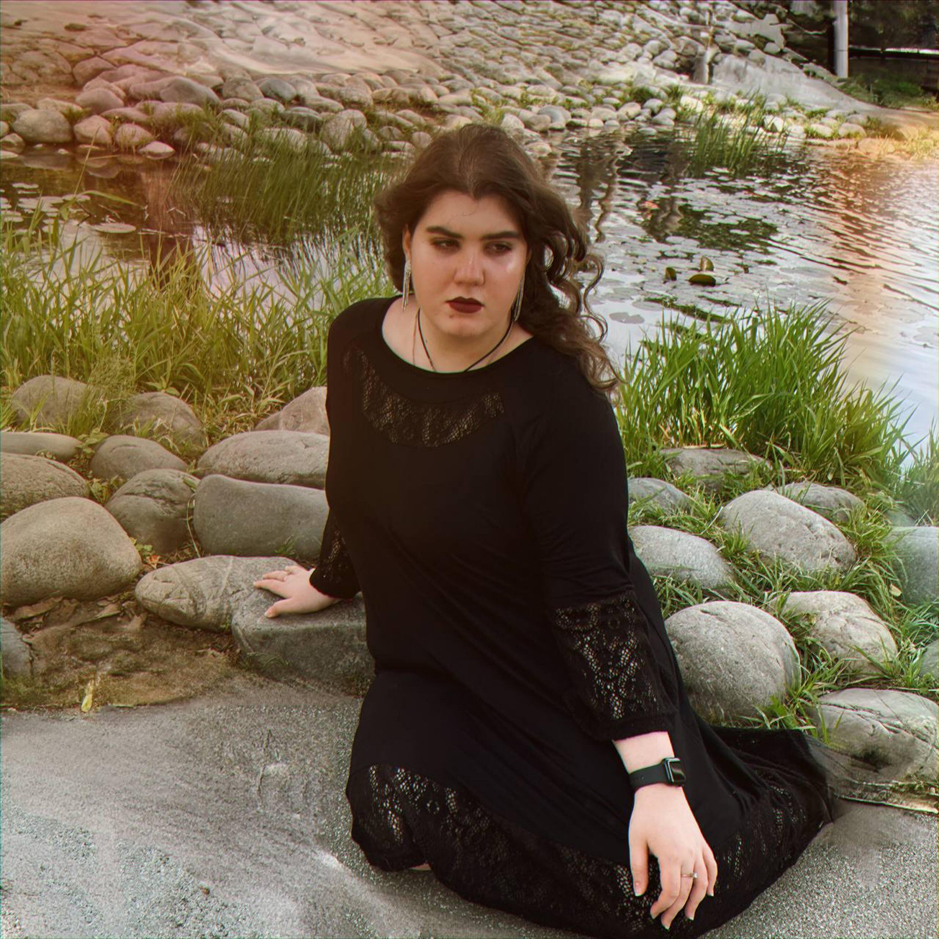 Rich Witch