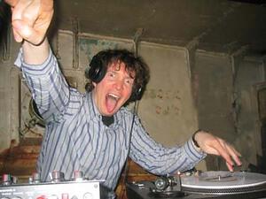 DJ C