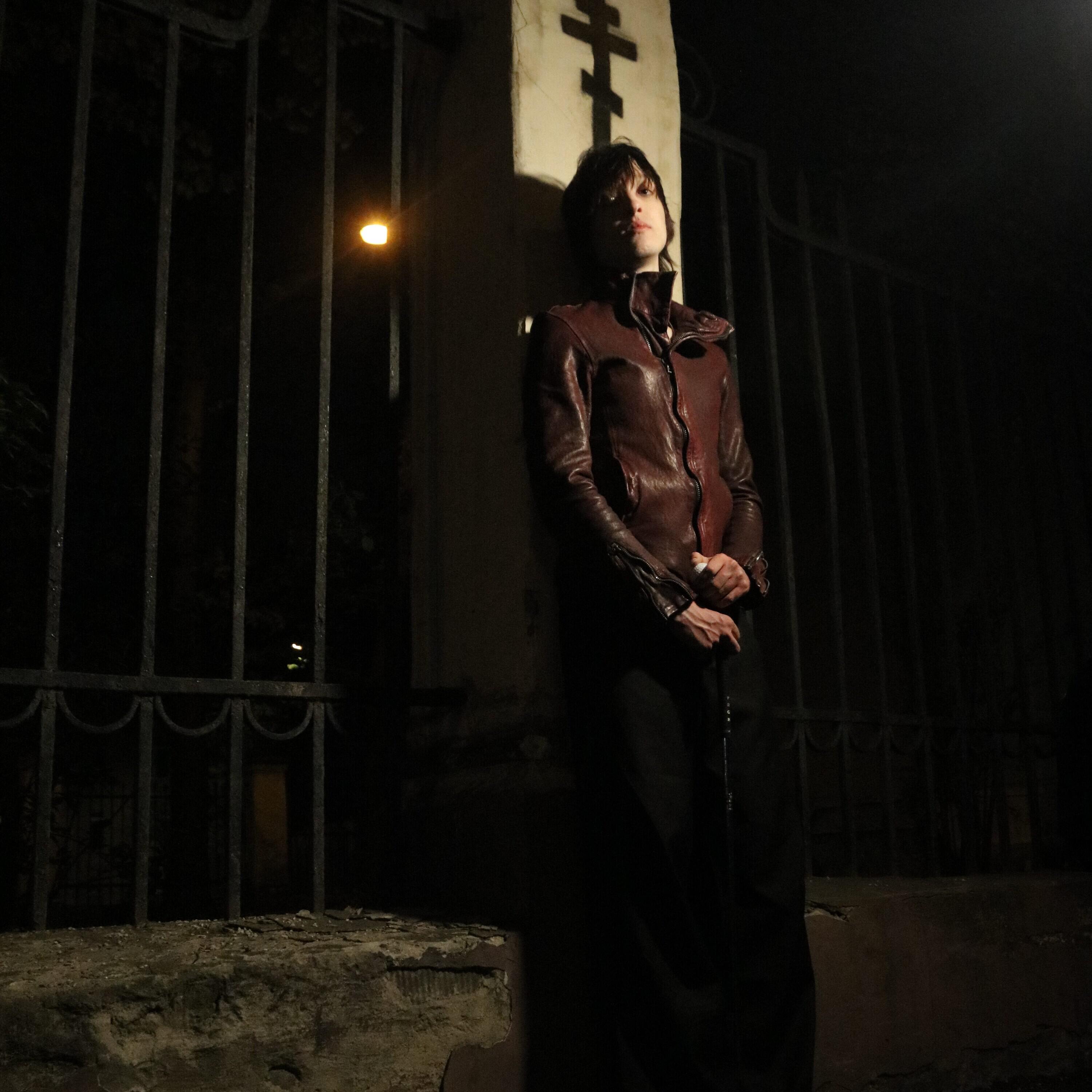 Релиз Lee McQueen