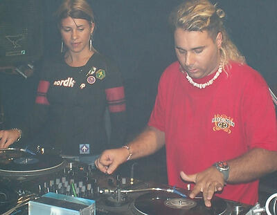 Daniele Mondello & Express Viviana