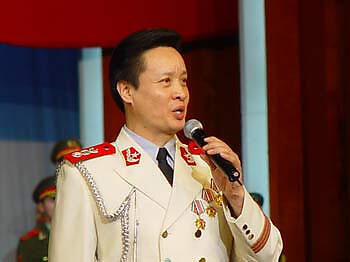Yan Weiwen