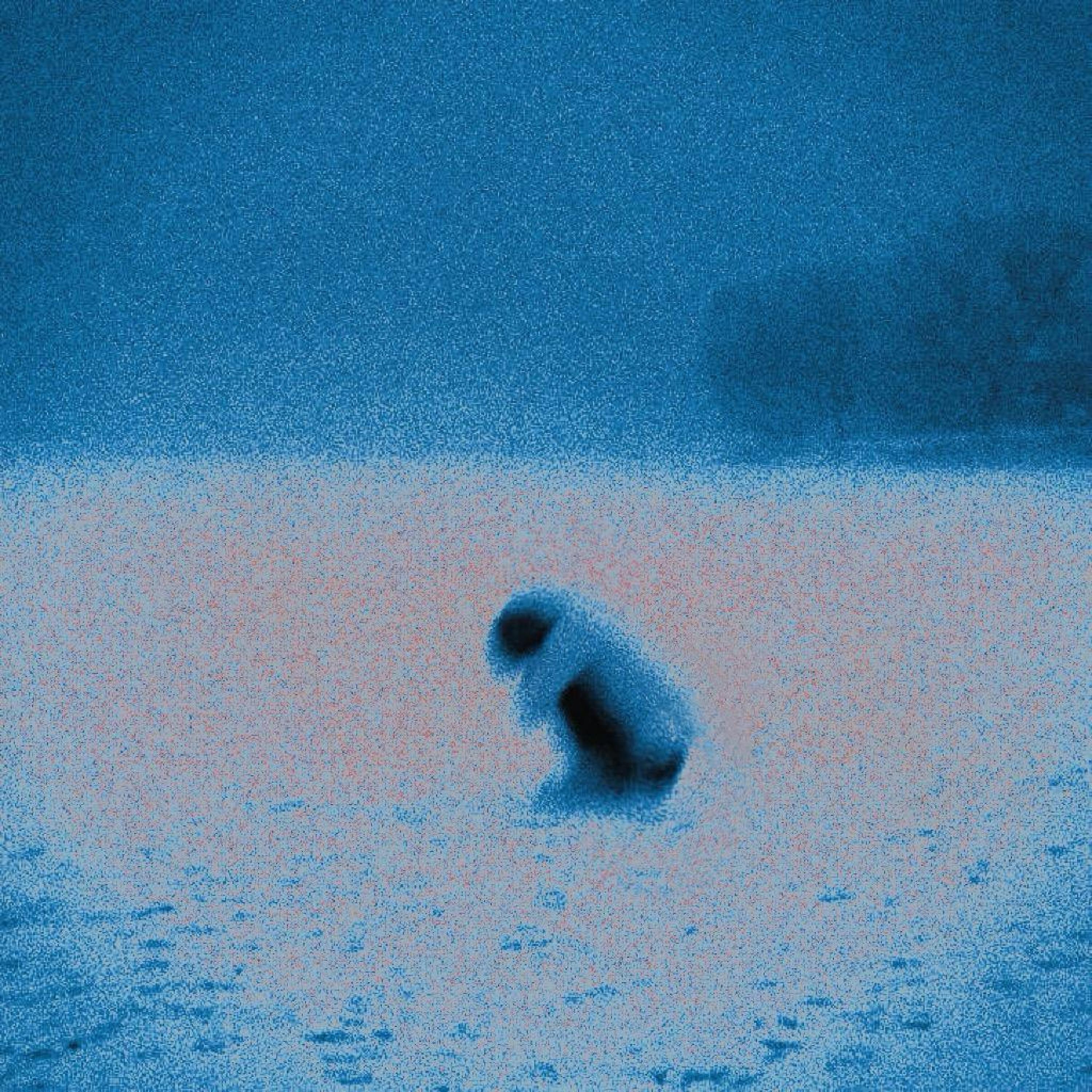 Релиз Let Me Bye