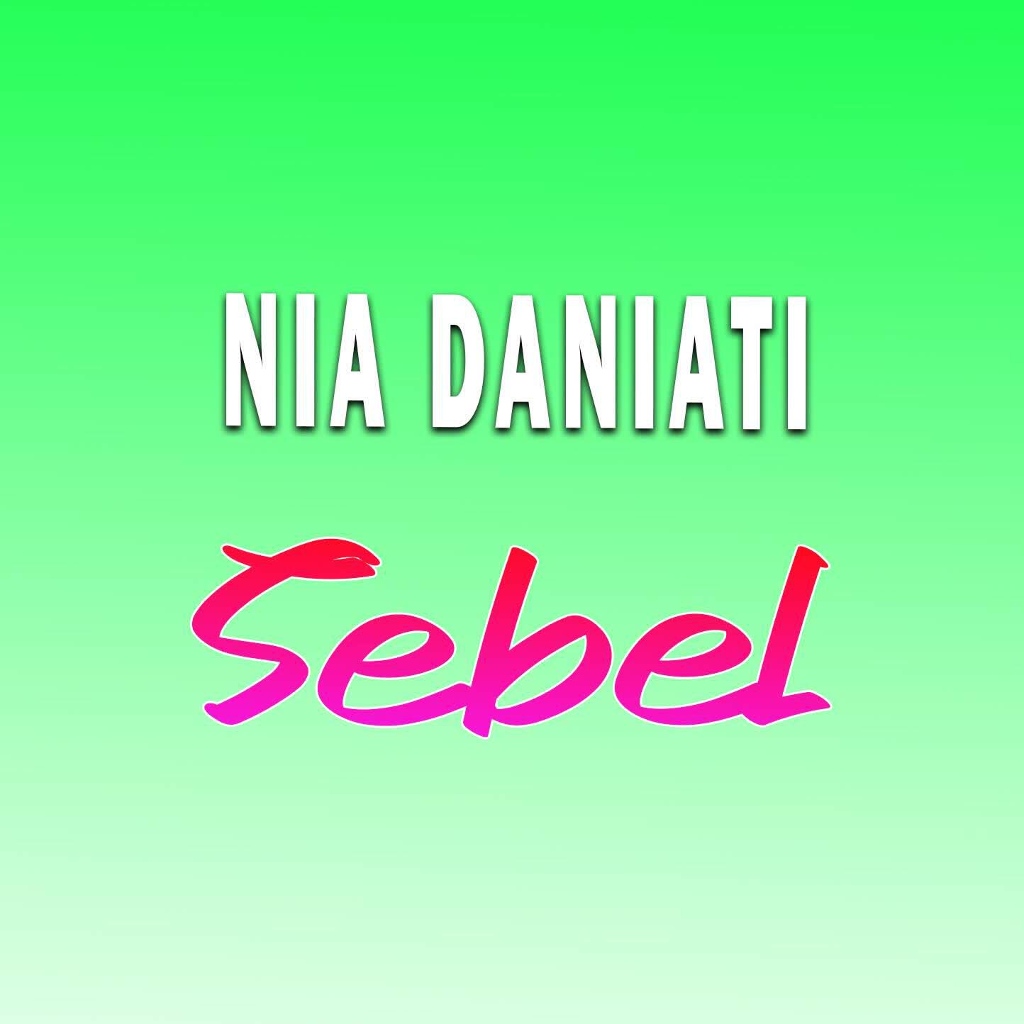 Nia Daniati
