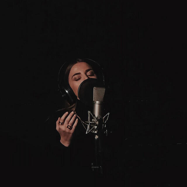 Релиз Carry Me In Your Dreams