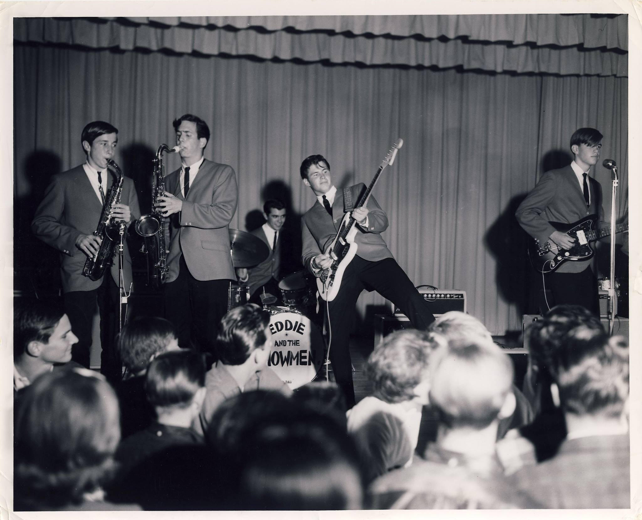 Eddie & The Showmen