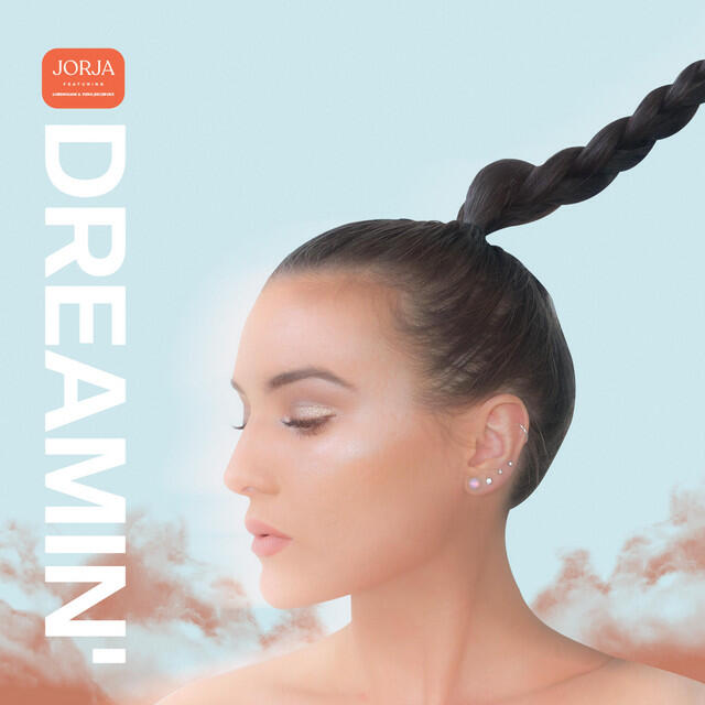 Трек Dreamin'