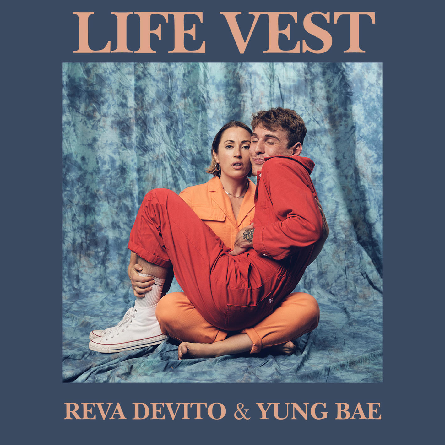 Релиз Life Vest