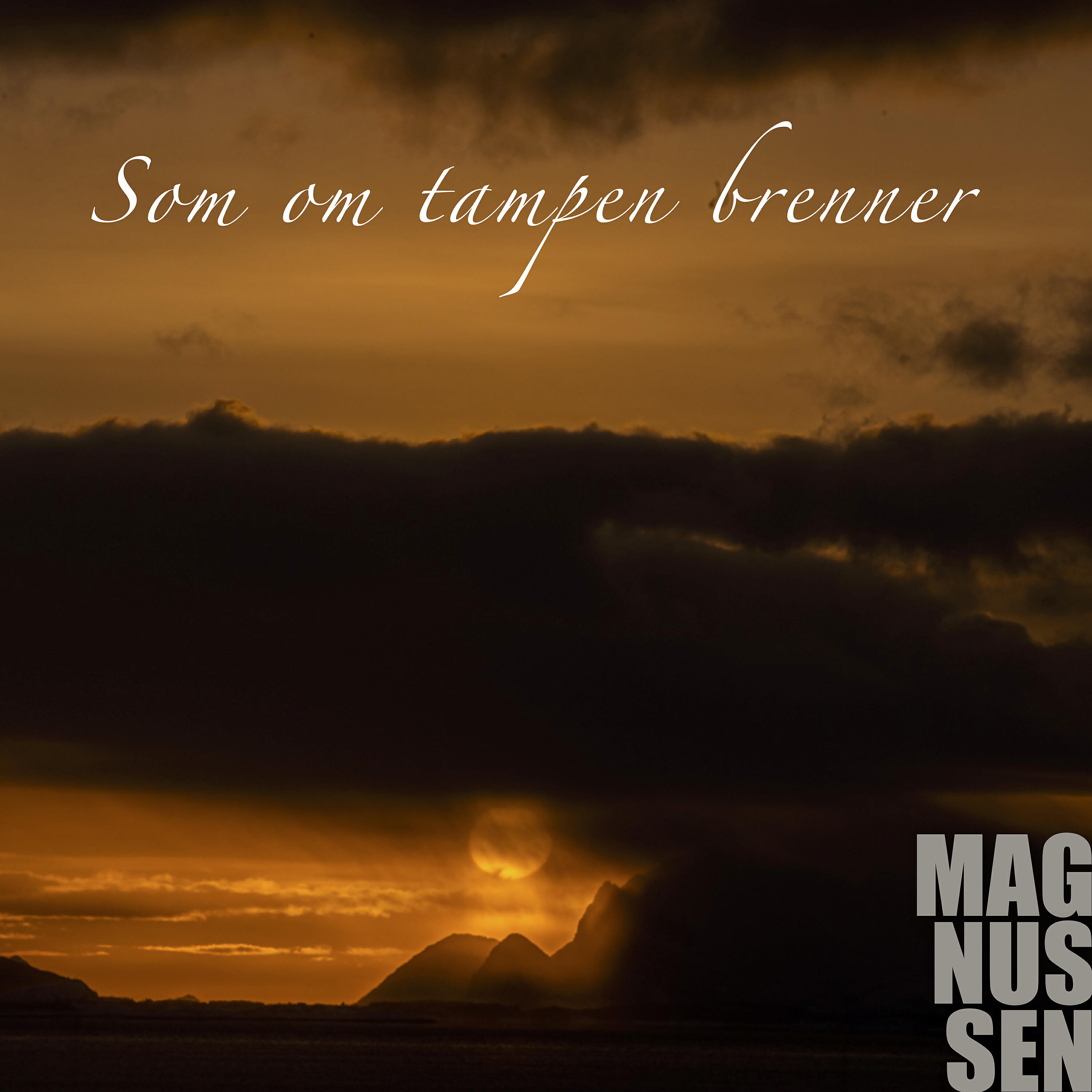 Релиз Som Om Tampen Brenner