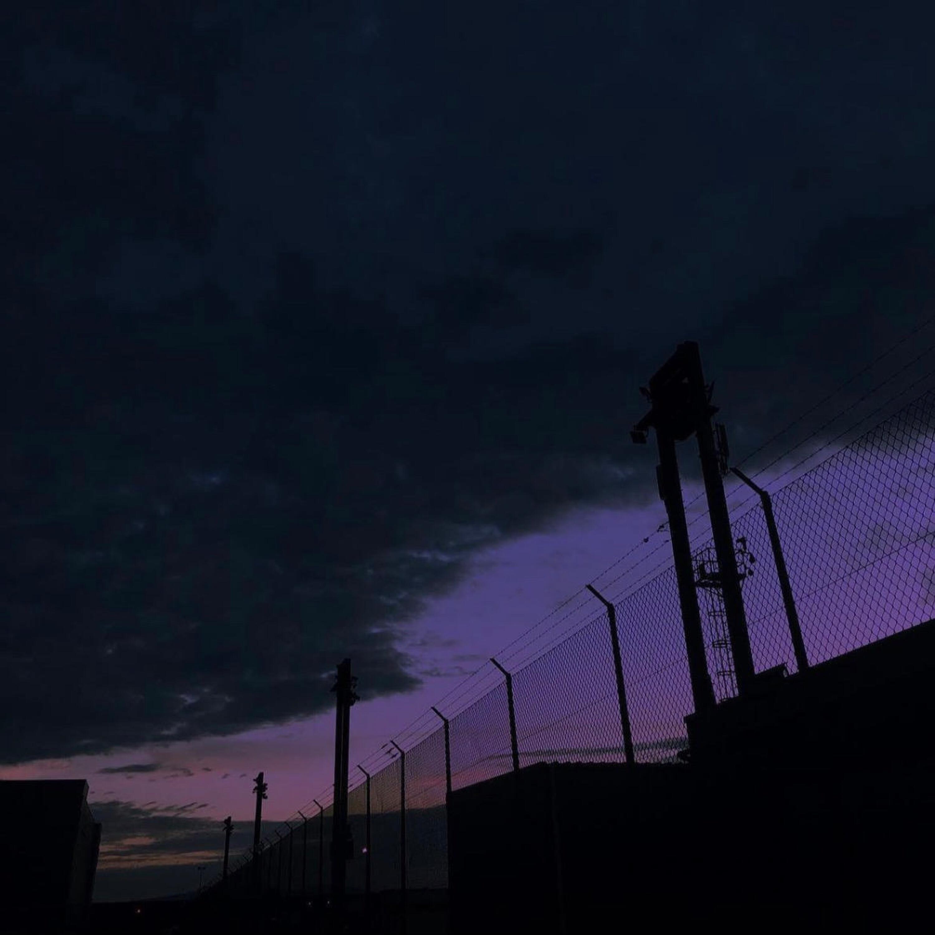 Релиз m e l a t o n i n