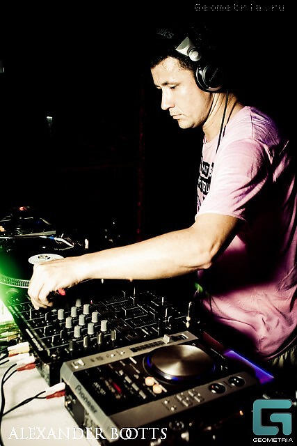 DJ Maniac