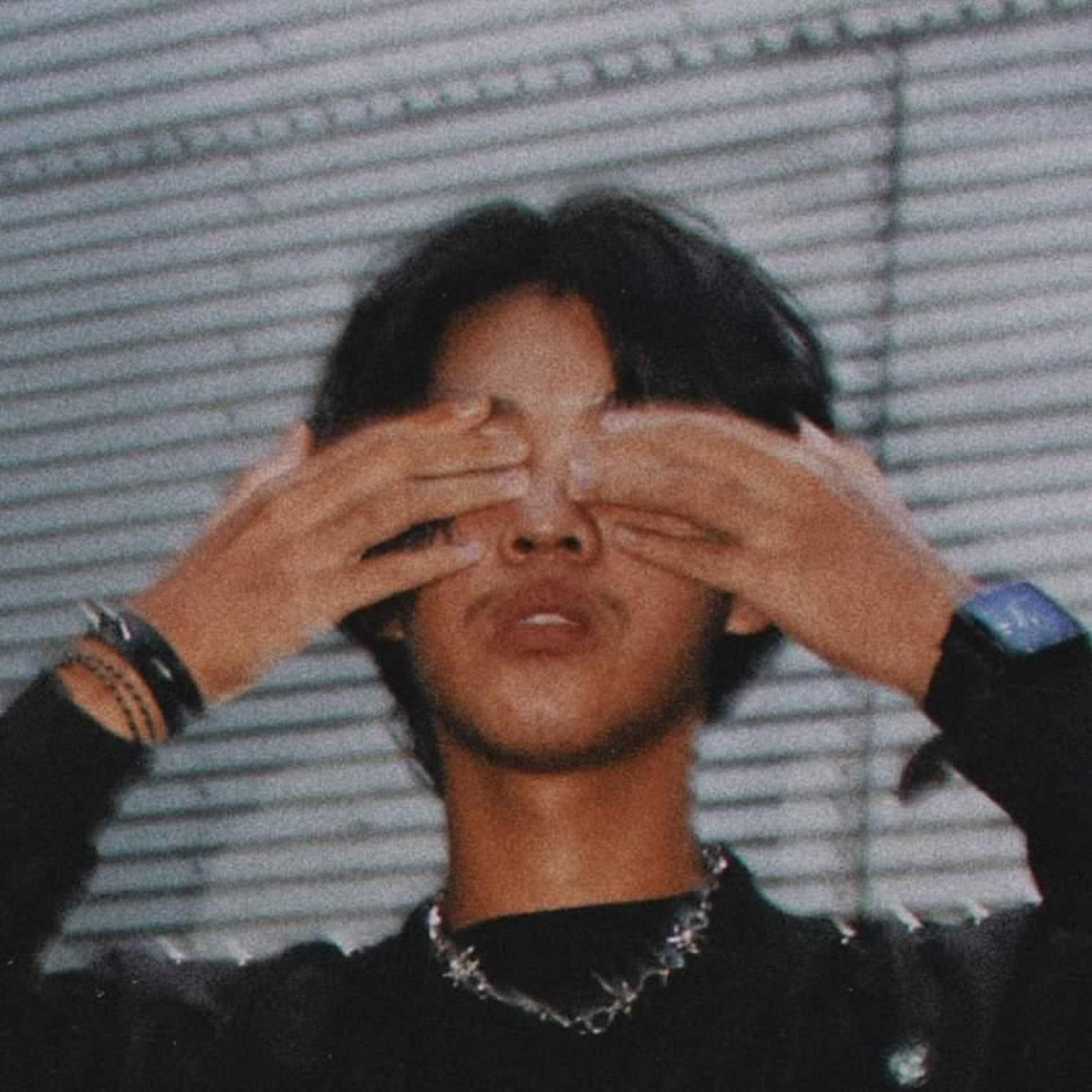 Релиз Look Into My Eyes