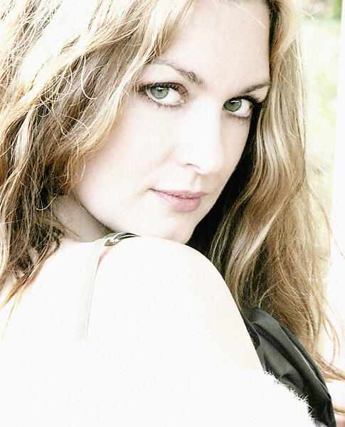 Sarah Nixey
