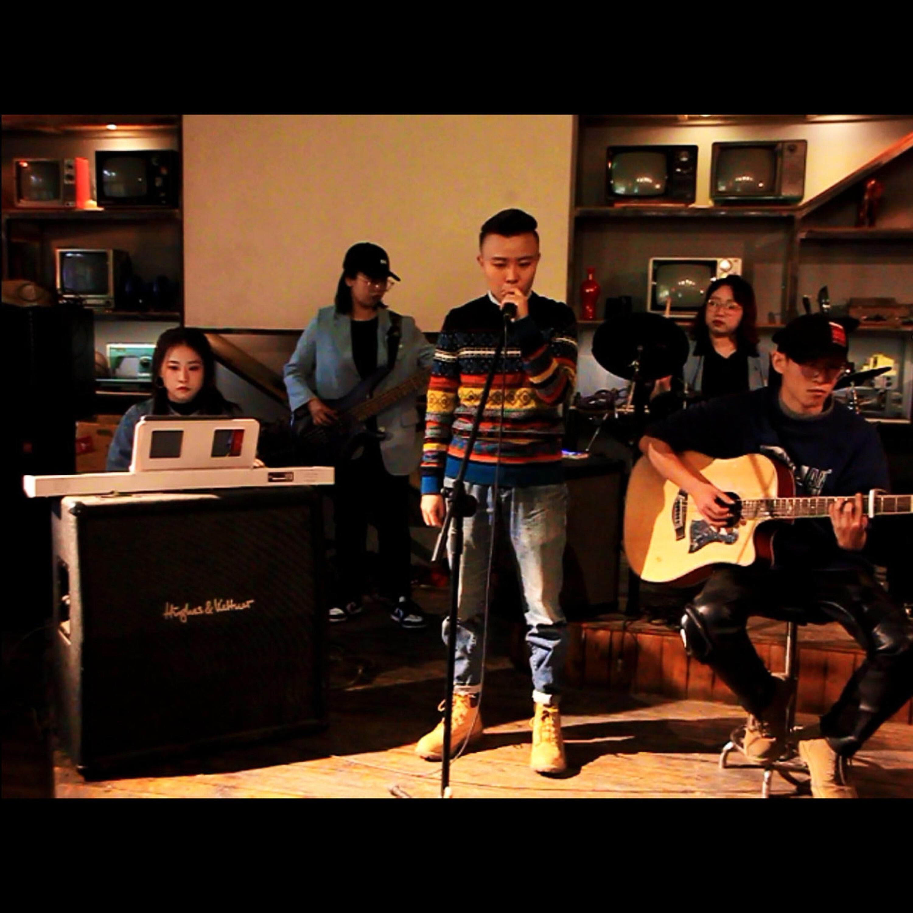 Релиз When I Look into Your Eyes
