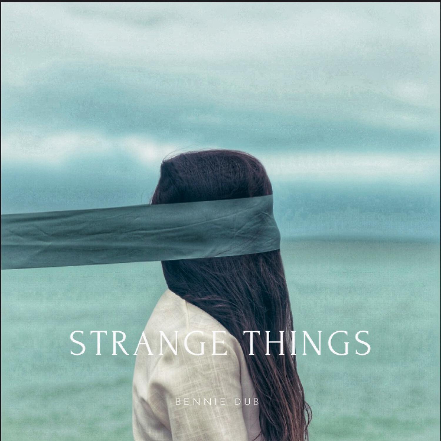 Релиз Strange Things
