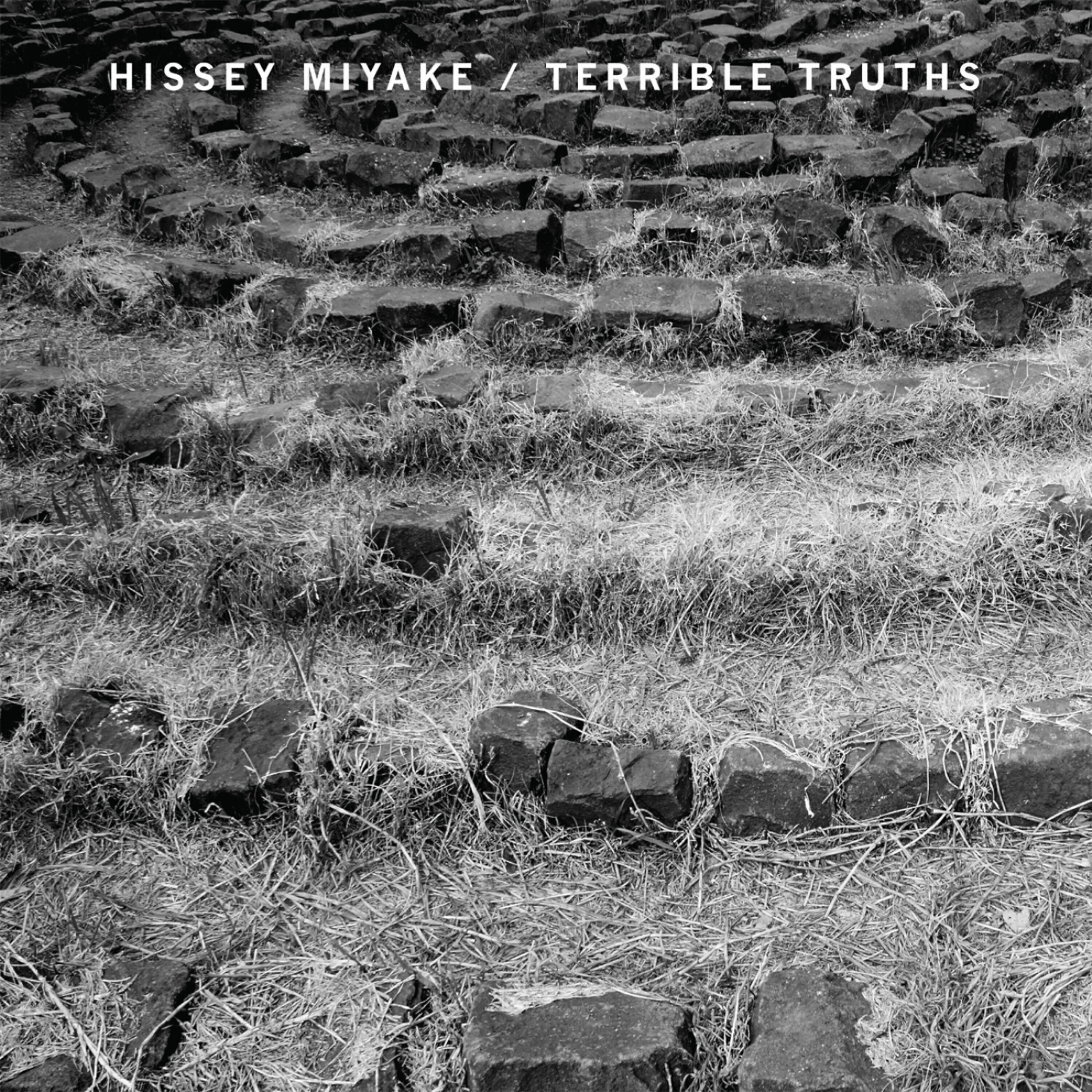 Hissey Miyake