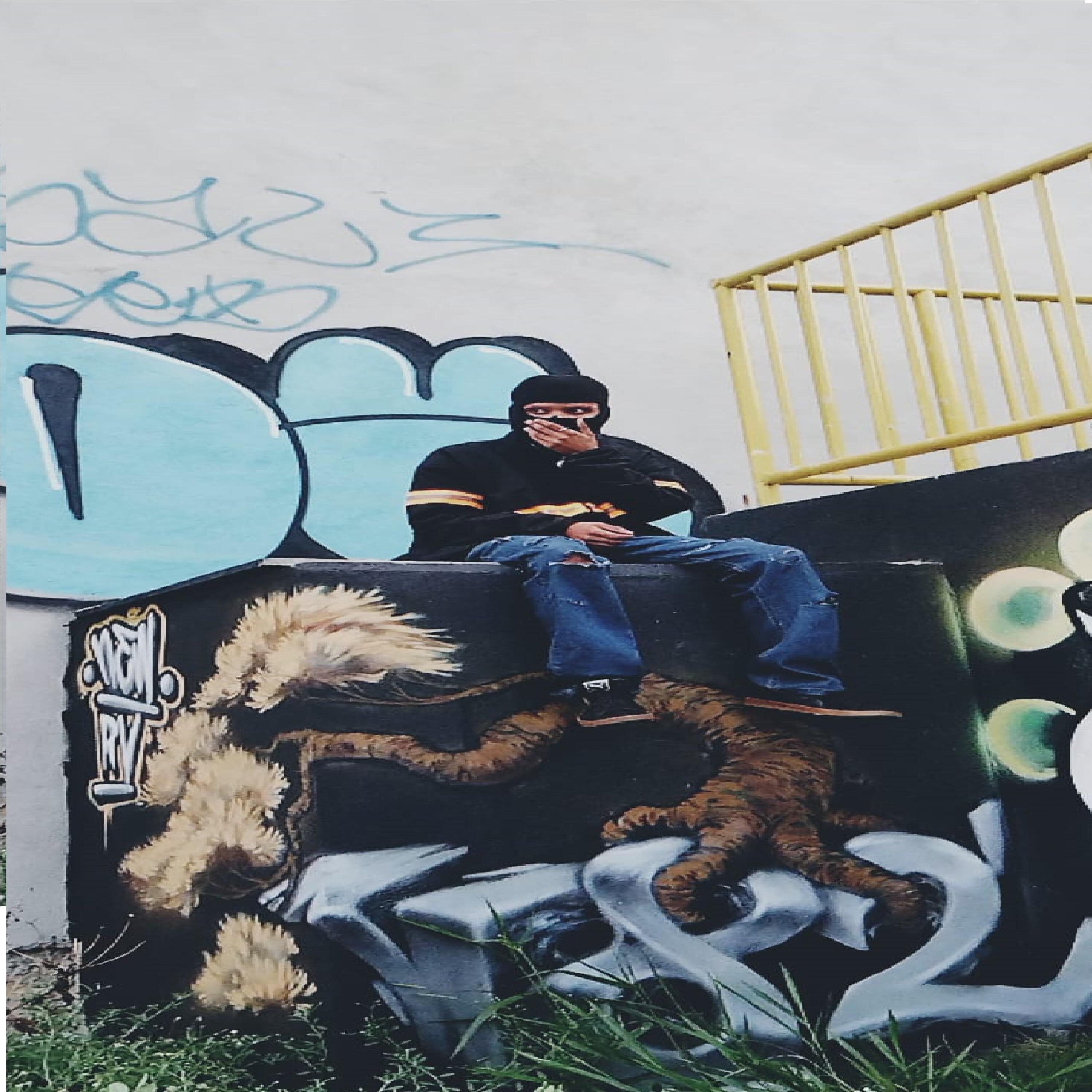 Релиз Pela Vila