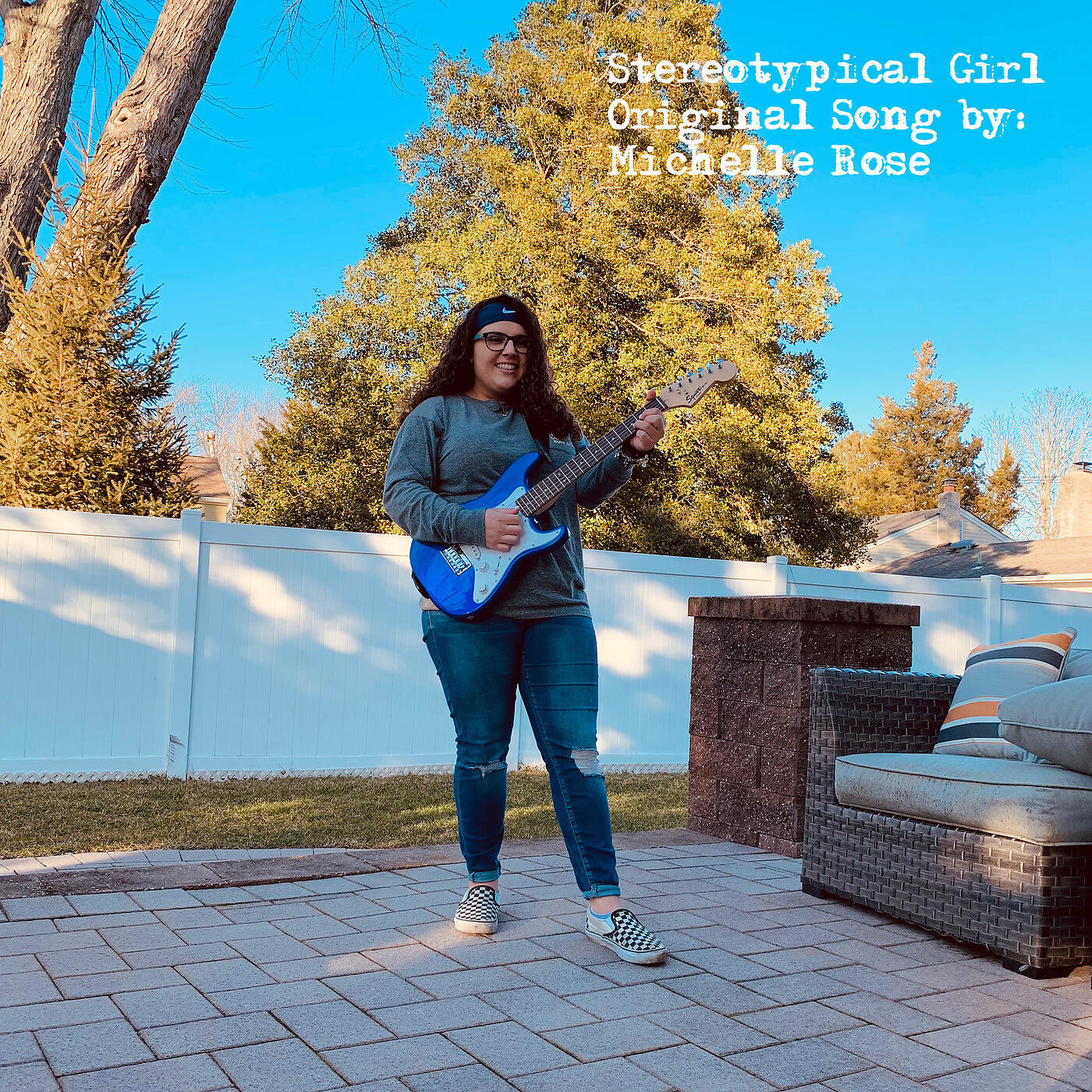 Релиз Sterotypical Girl