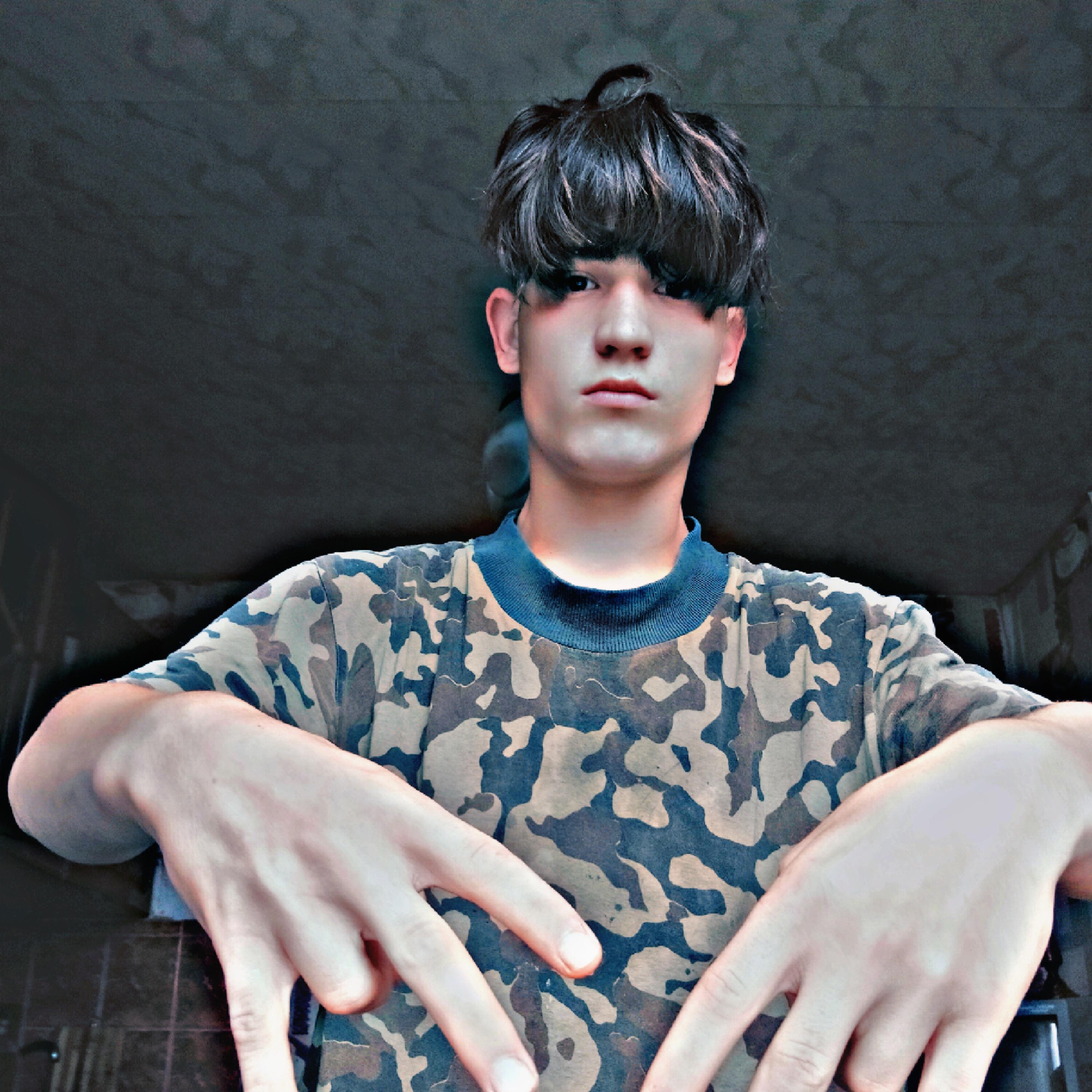 Релиз Ножом в сердце