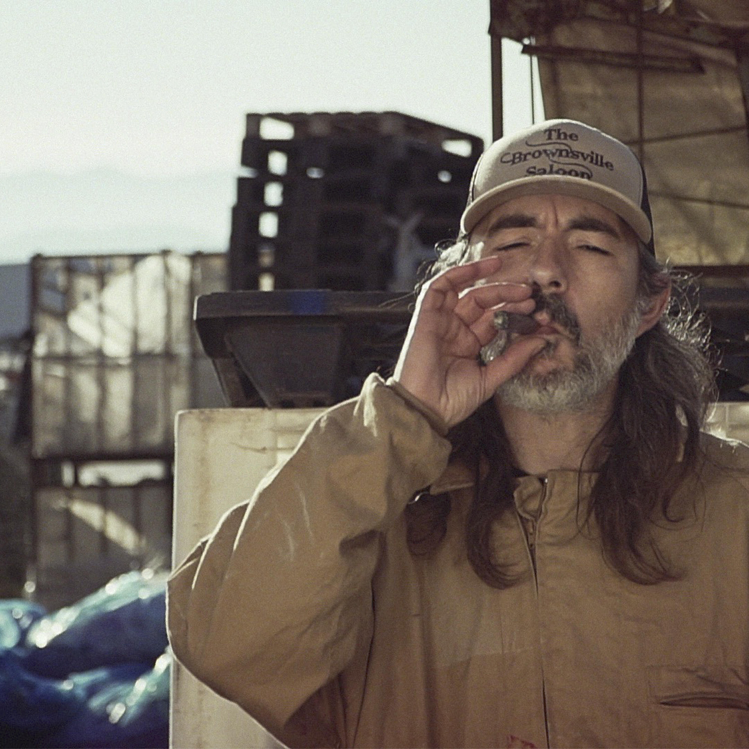 Релиз La Vida Que Pren