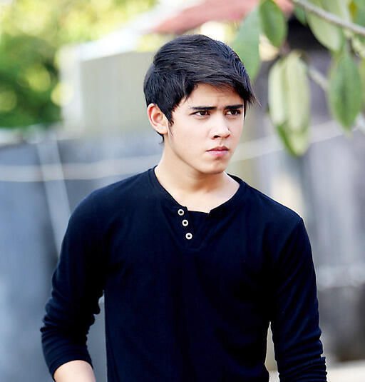 Aliando
