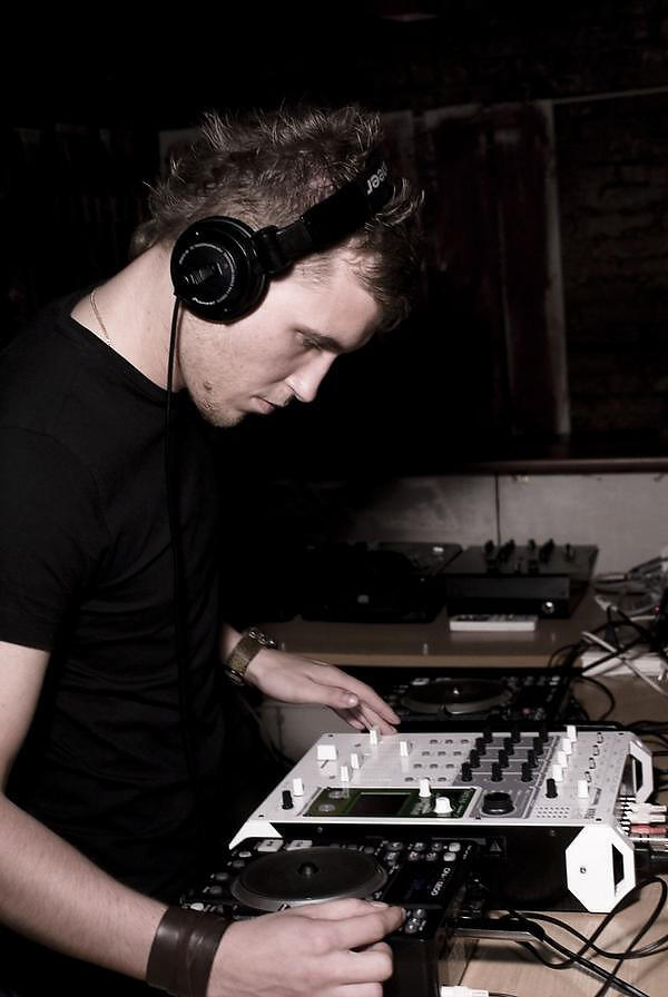 Max Tresher