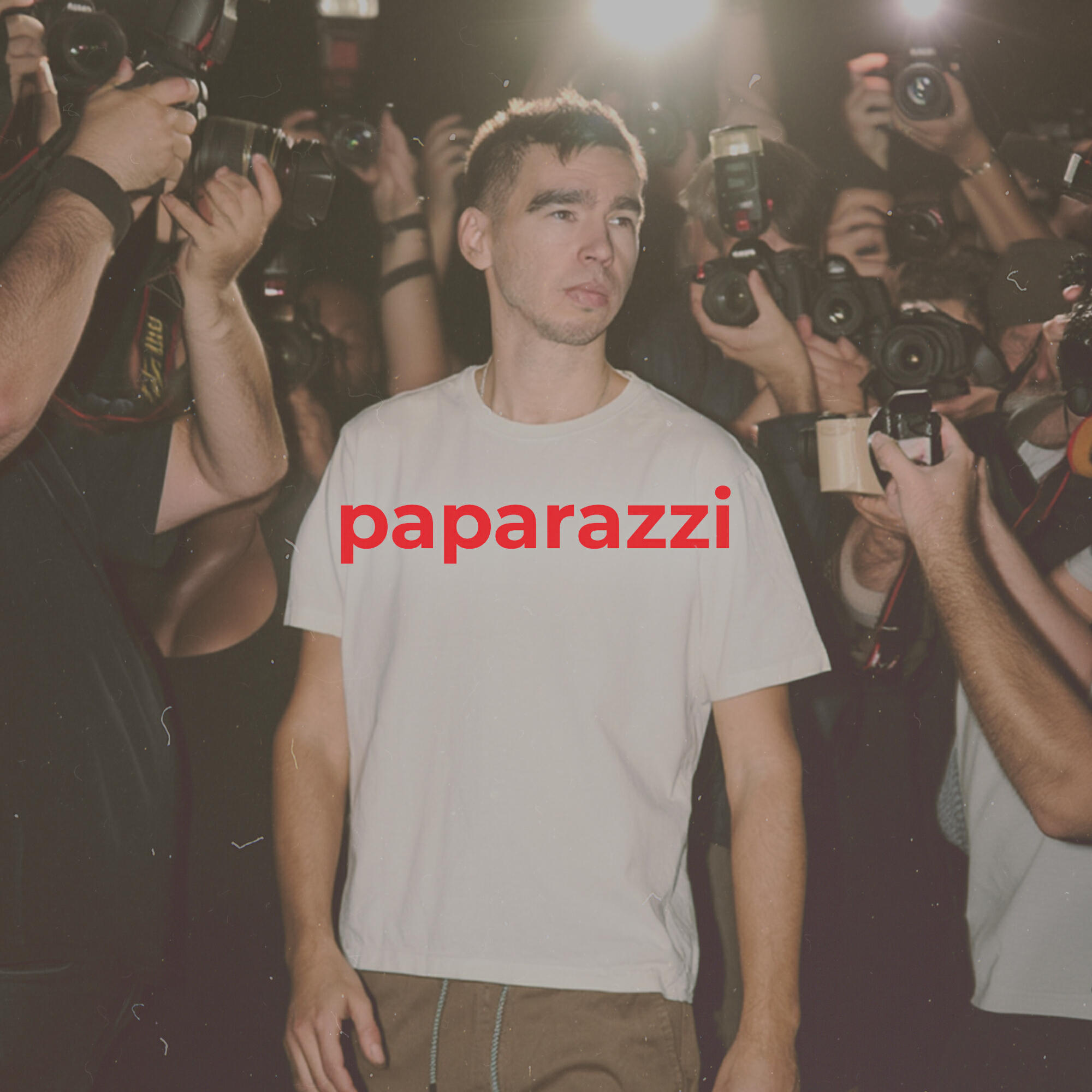 Релиз Paparazzi