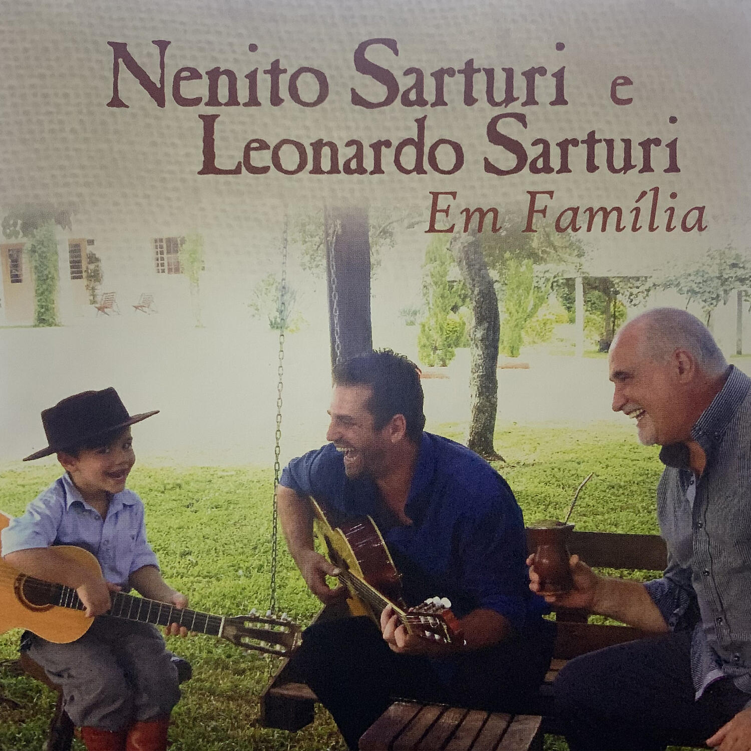 Релиз Em Família