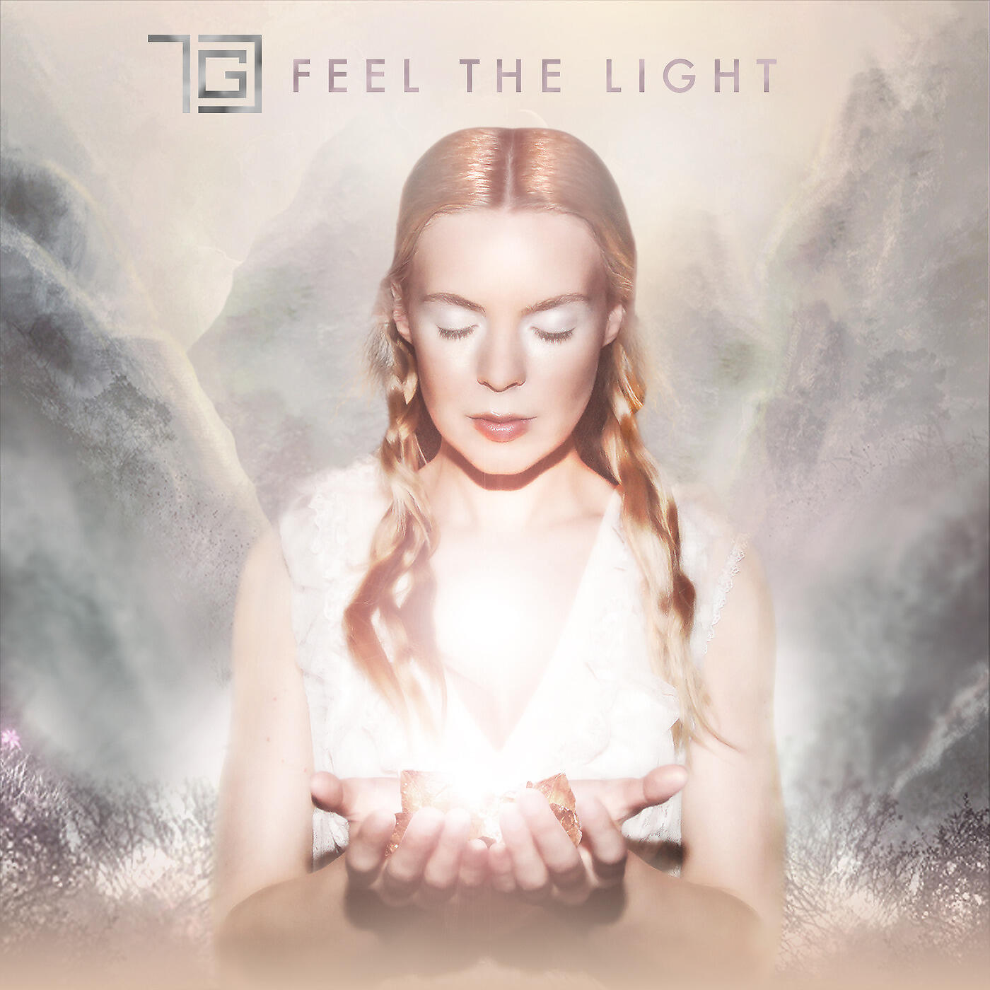 Релиз Feel the Light