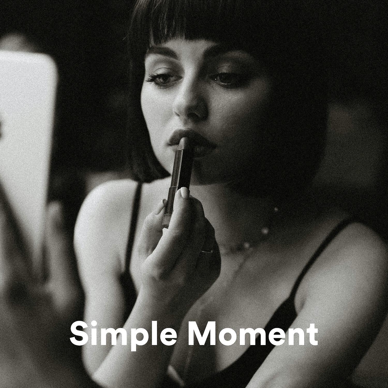Релиз Simple Moment