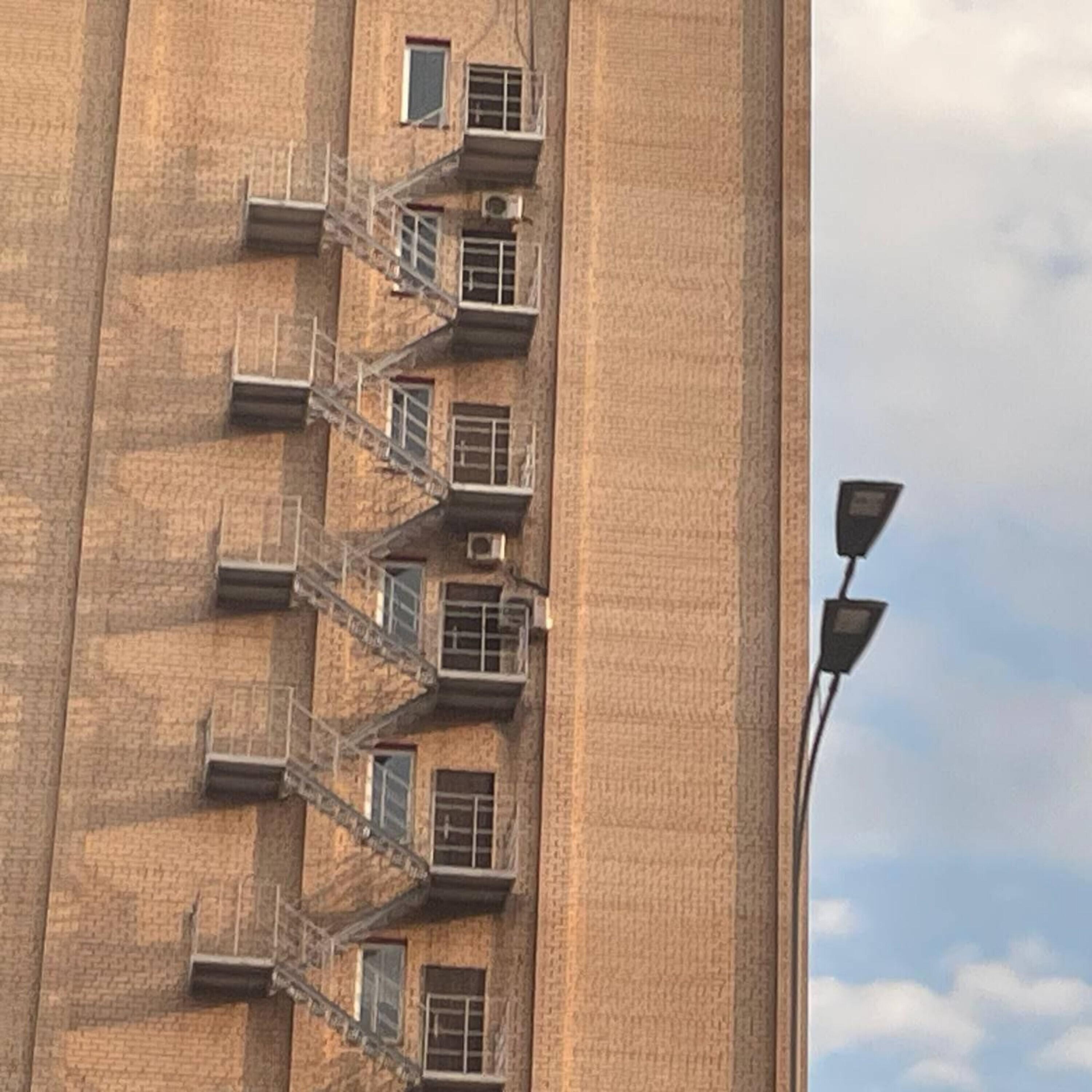 Релиз Послушай