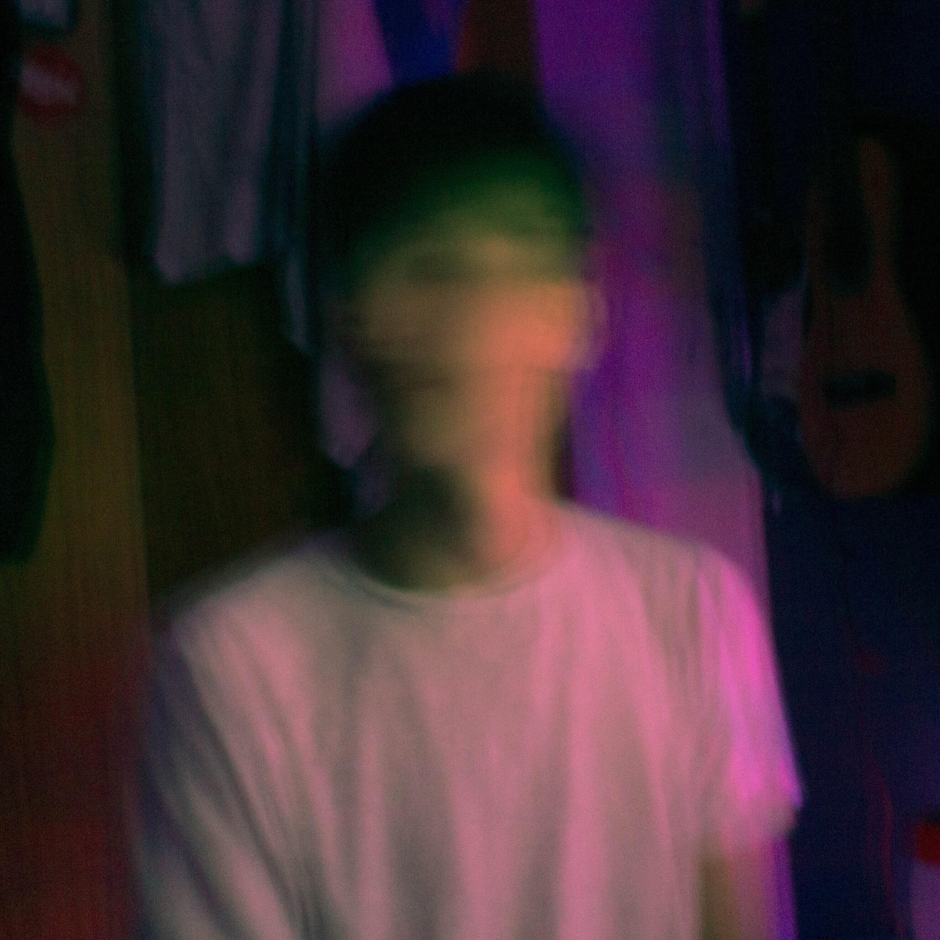 Релиз Extraño