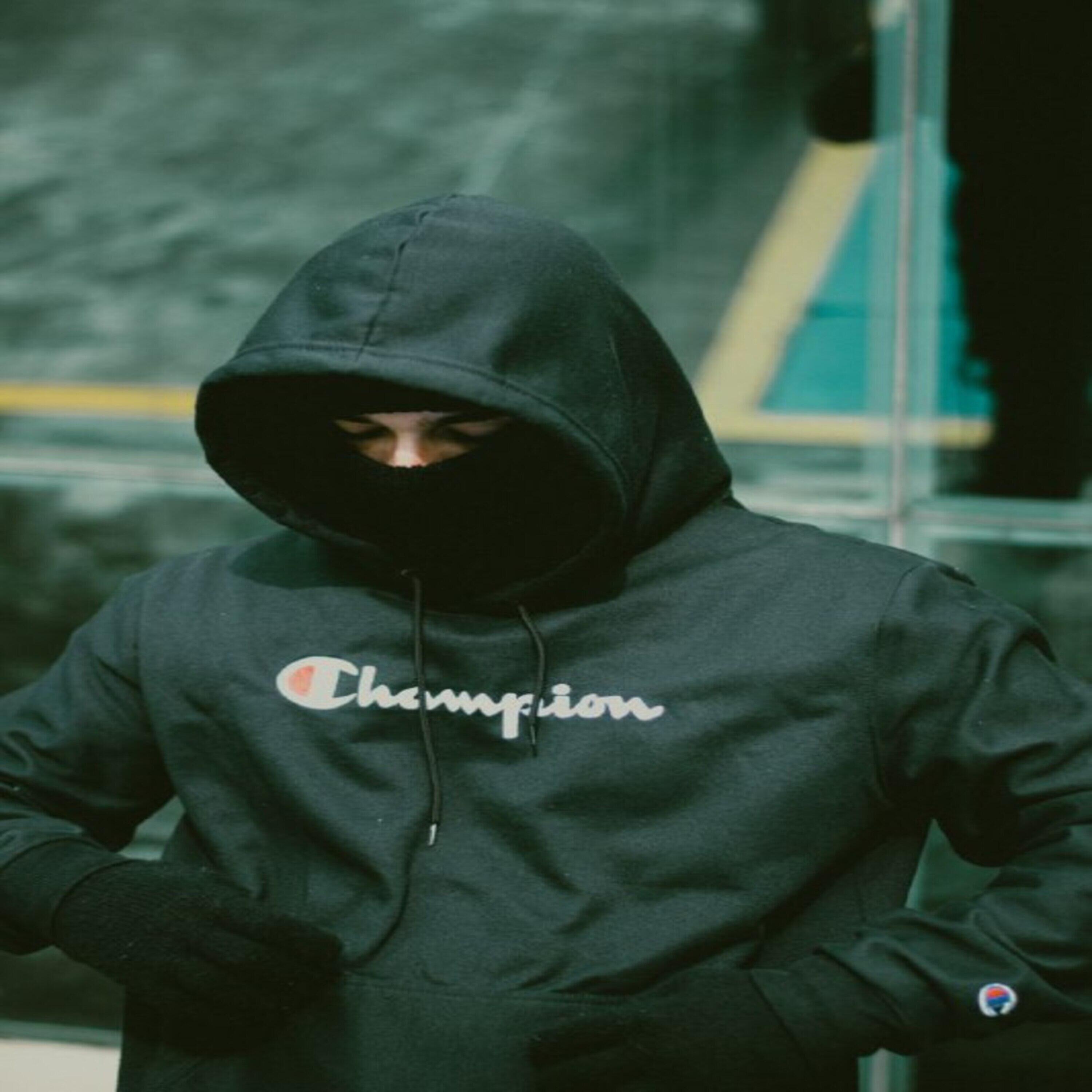 Релиз Sempiterno