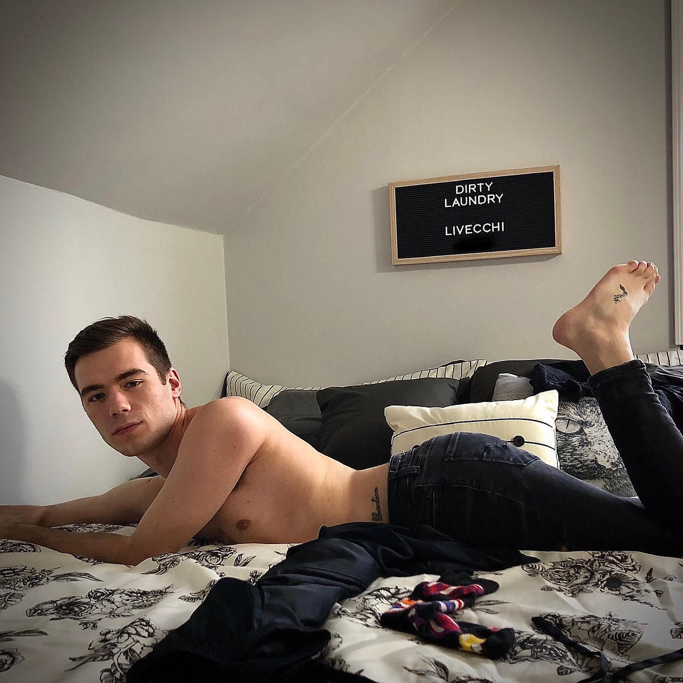Релиз Dirty Laundry