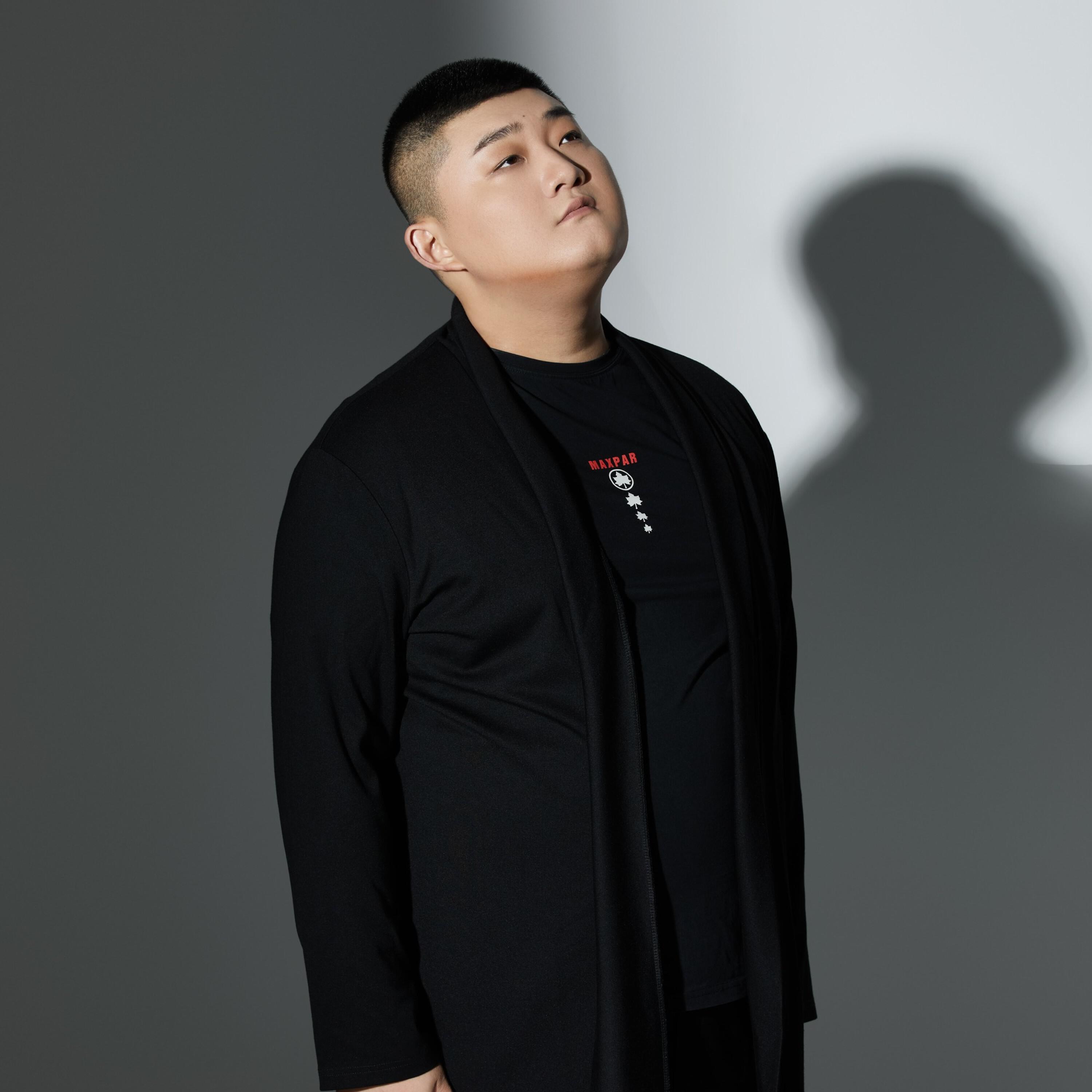 Трек 月光里的童年