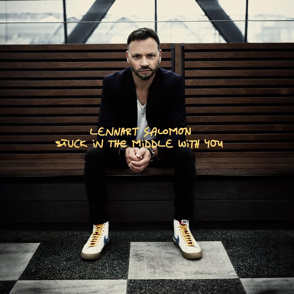 Релиз Stuck in the Middle with You