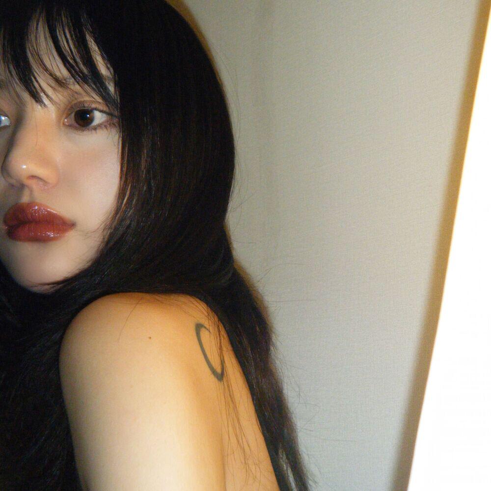 Релиз She (Ain’t the Love That I Wanted)