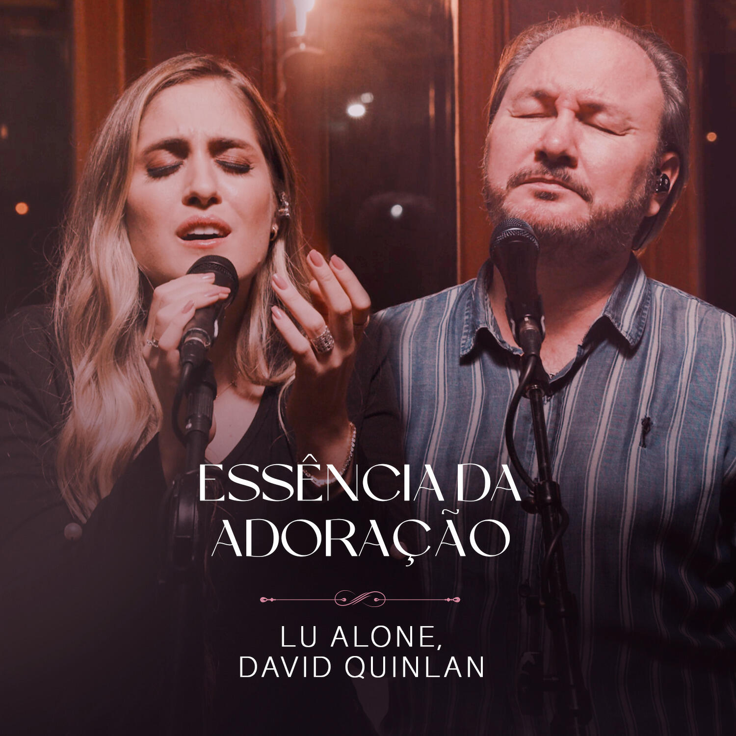 Релиз Essência da Adoração (Ao Vivo)
