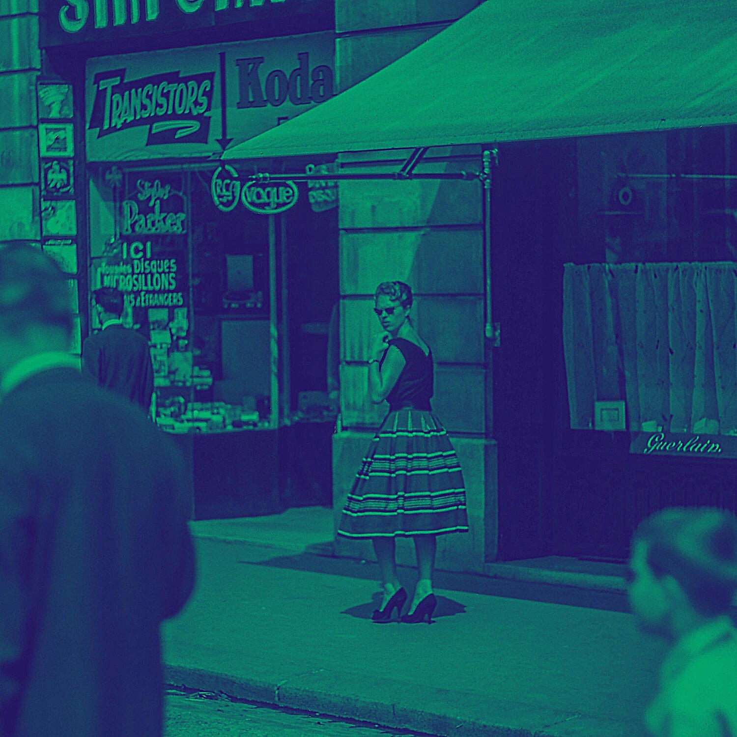 Трек Моменты (За работой)