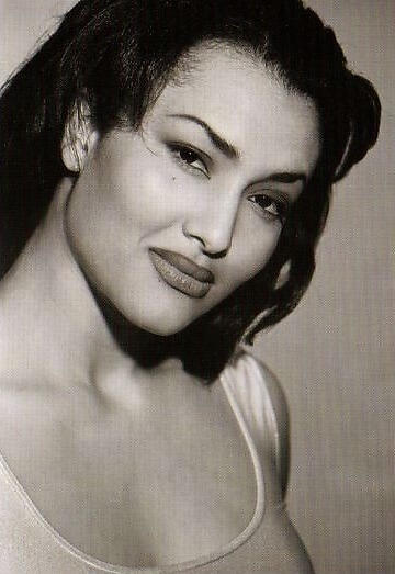 Shauna Davis